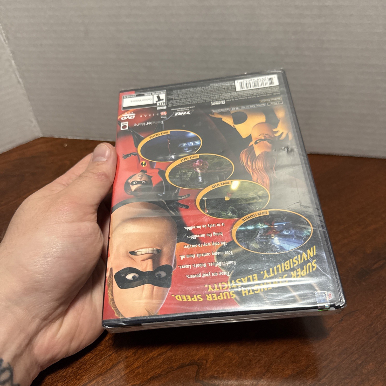 Disney Pixar The Incredibles (Sony PlayStation 2 PS2 2004) FACTORY SEALED