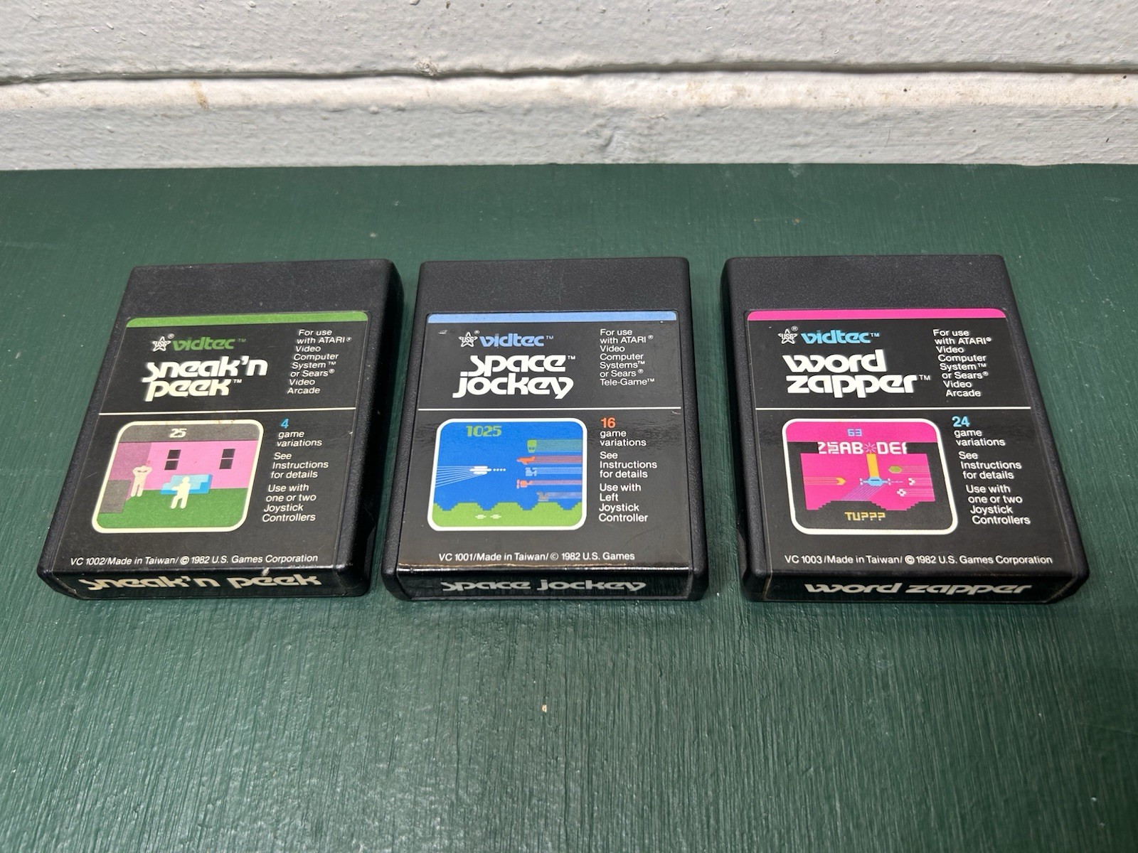 US GAMES VIDTEC Atari 2600 3 Game Lot – Word Zapper, Space Jockey & Sneak’n Peak