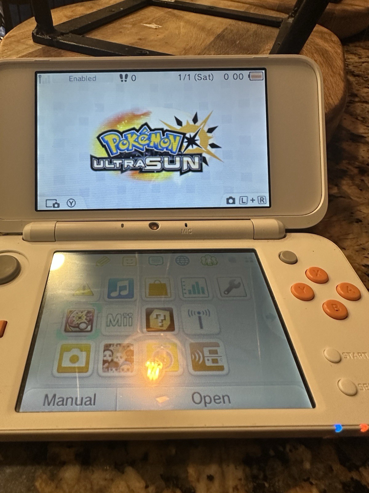 Nintendo 2DS XL Console White & Orange w/ Games (USA Seller) Tested