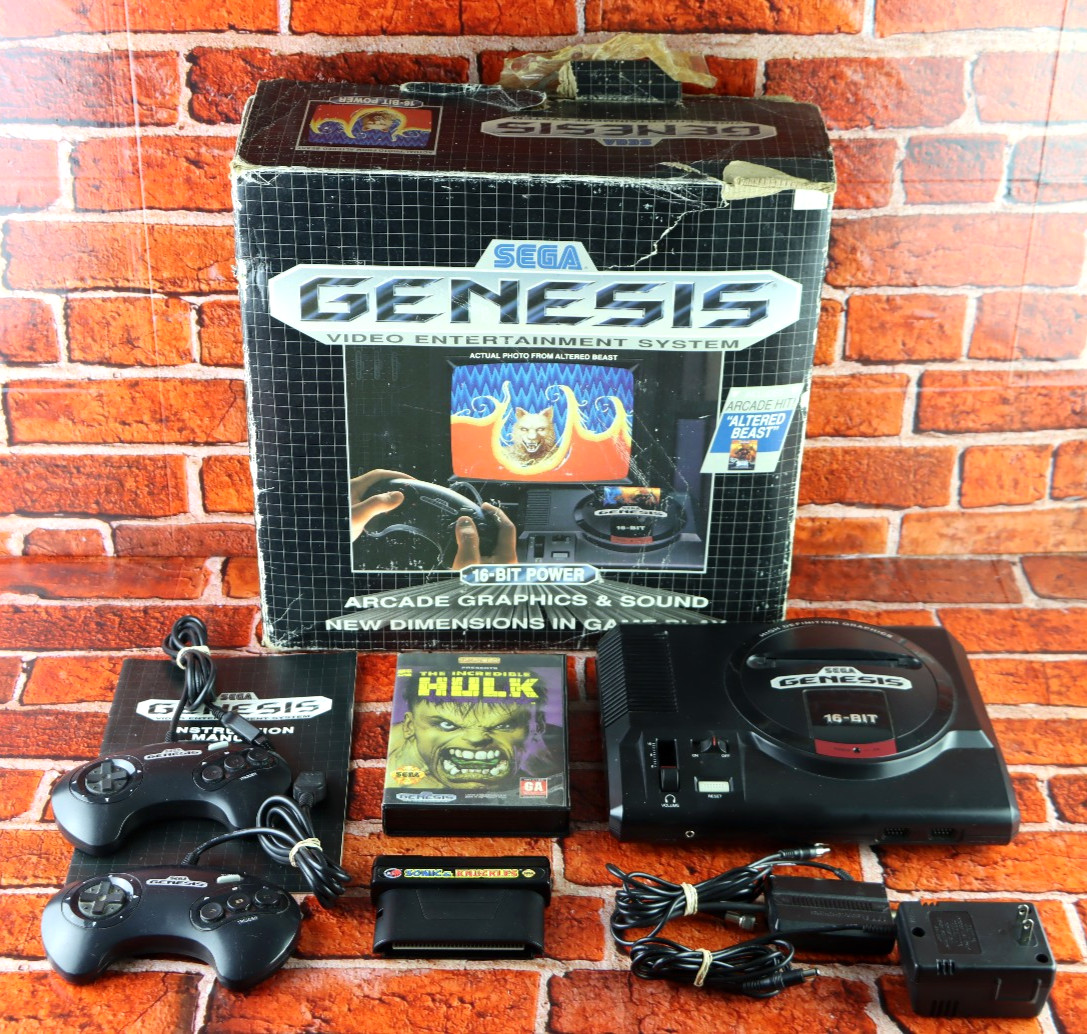 SEGA Genesis 16-Bit Model 1601 High Definition Graphics In Box Bundle WORKING
