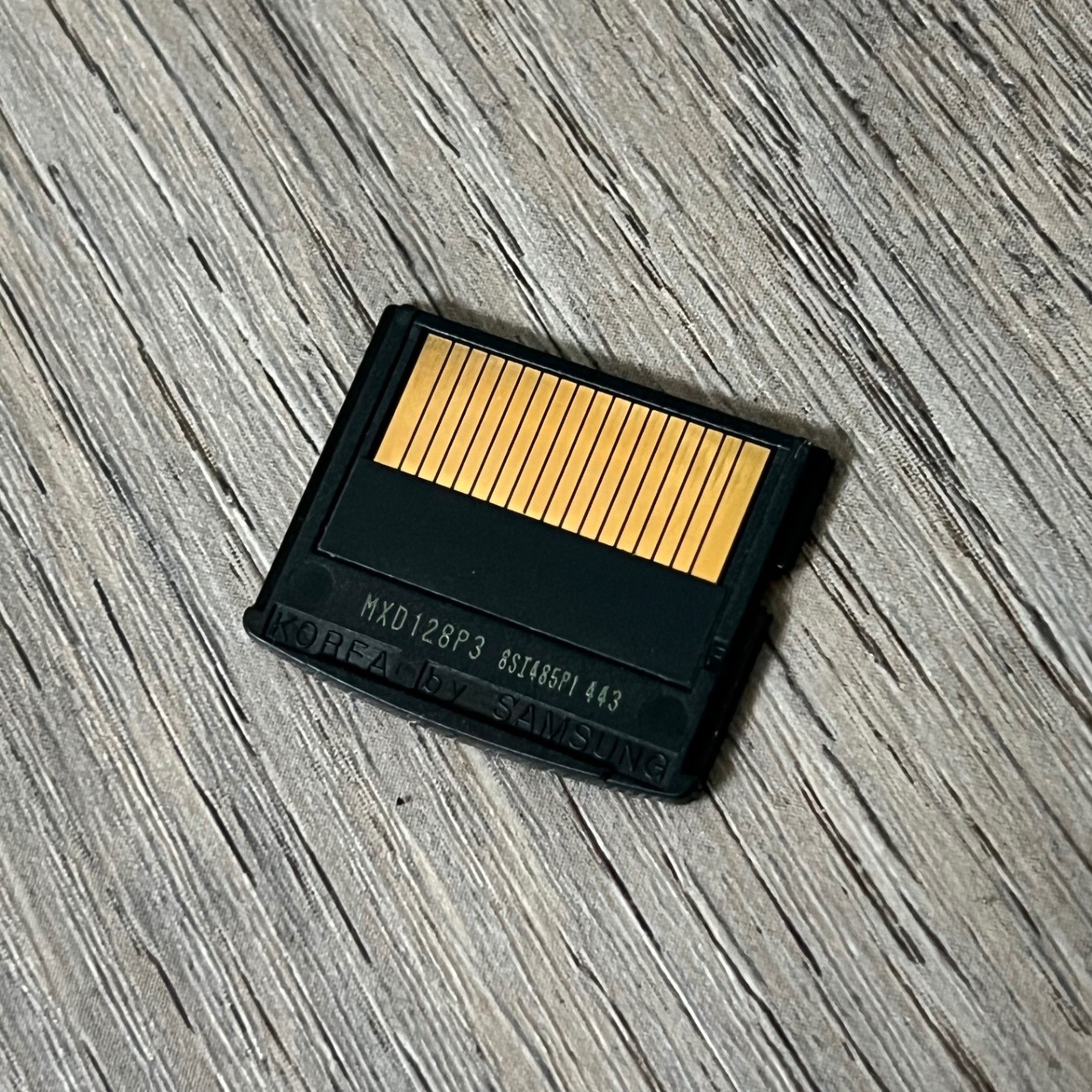 Olympus xD-Picture Card 128MB MXD128P3 Samsung Memory Card OEM