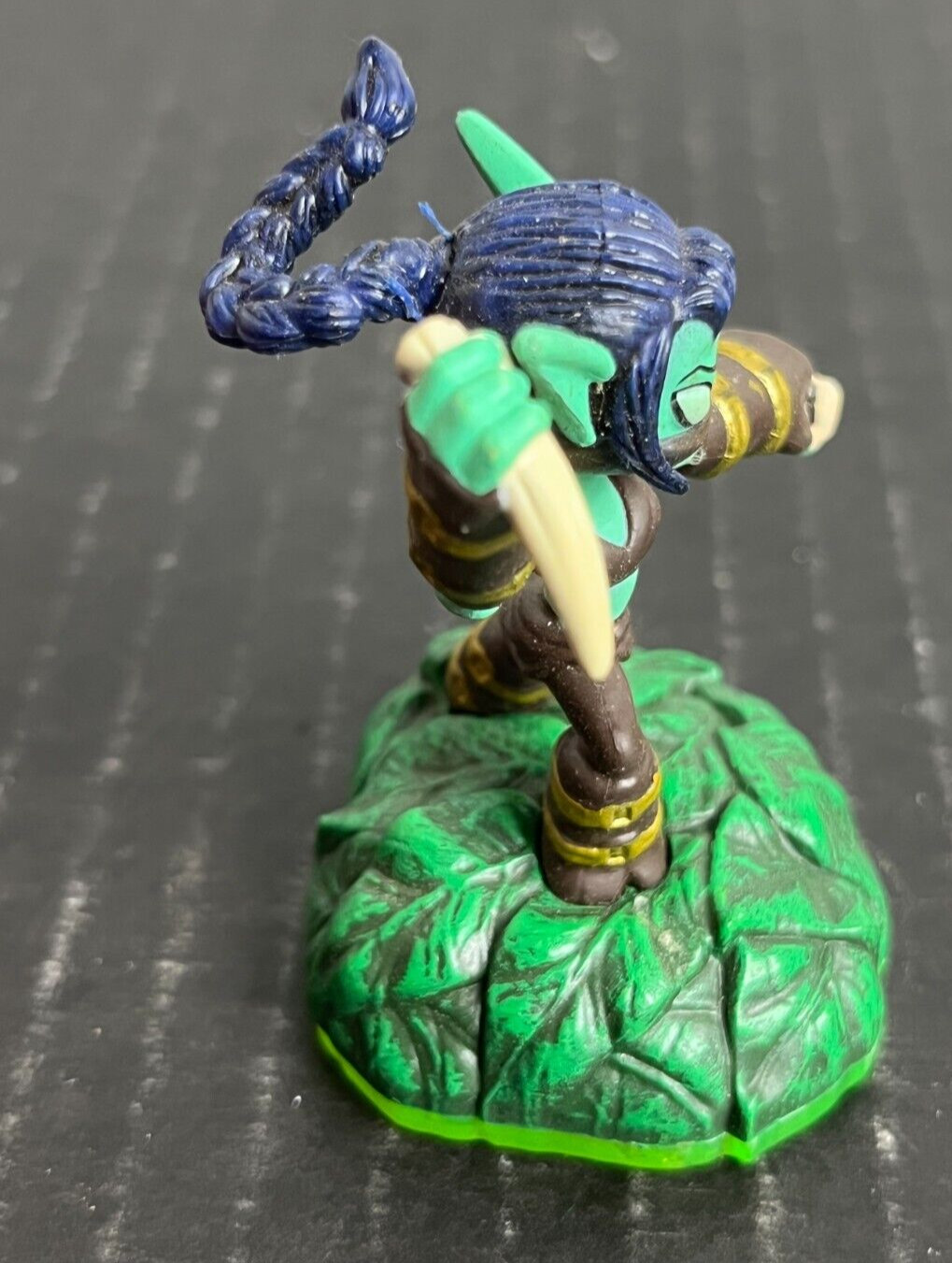 Skylanders Stealth Elf Action Figure Spyros Adventure 2011 Activision