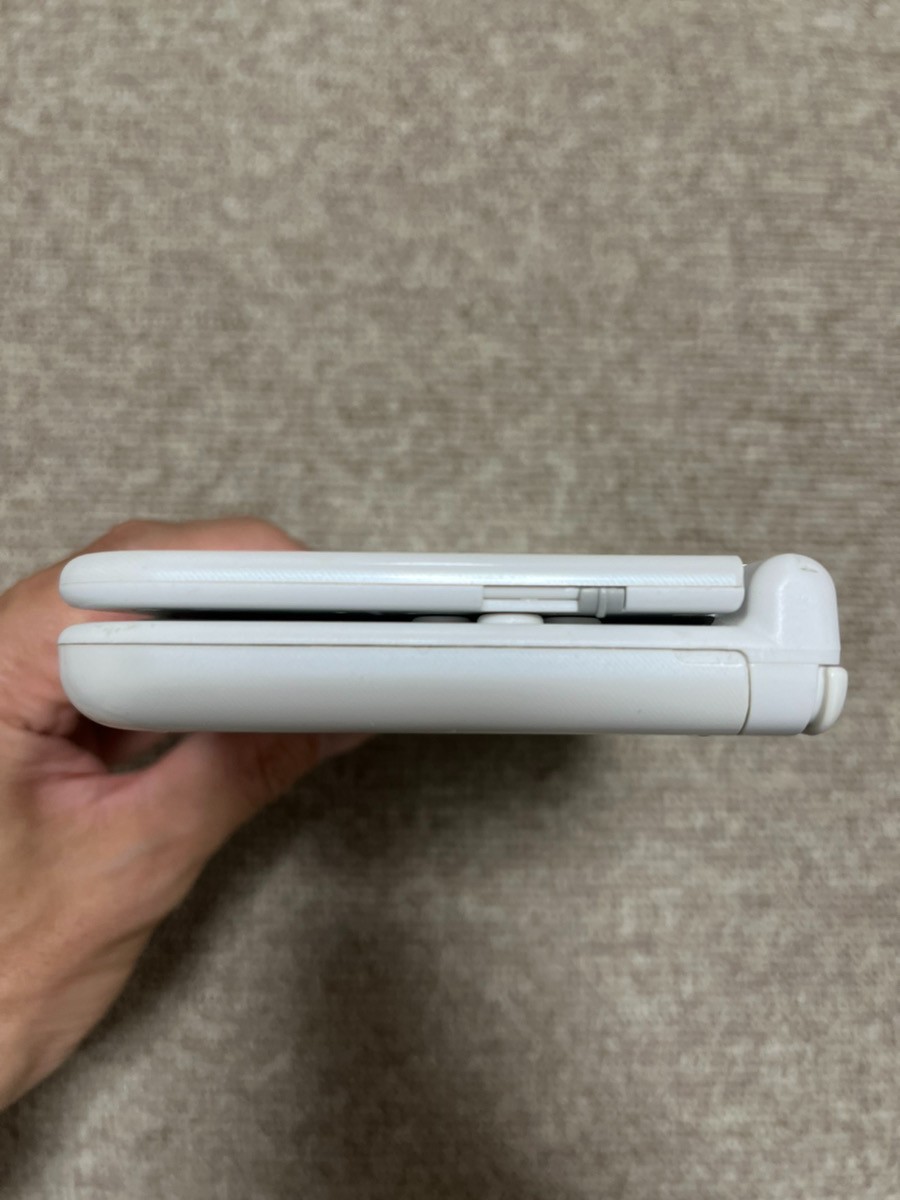 New 3DS LL XL Pearl White Japan Nintendo Console region Japanese B961