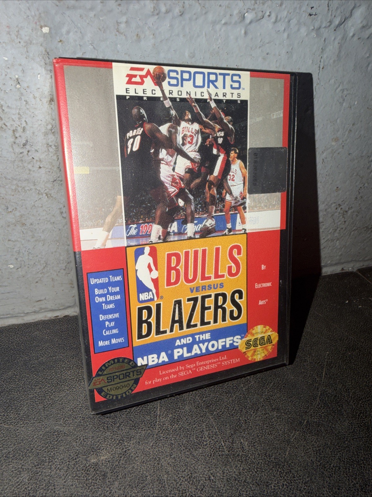 Bulls vs. Blazers and the NBA Playoffs (Sega Genesis, 1993) Includes 1 In 50,000