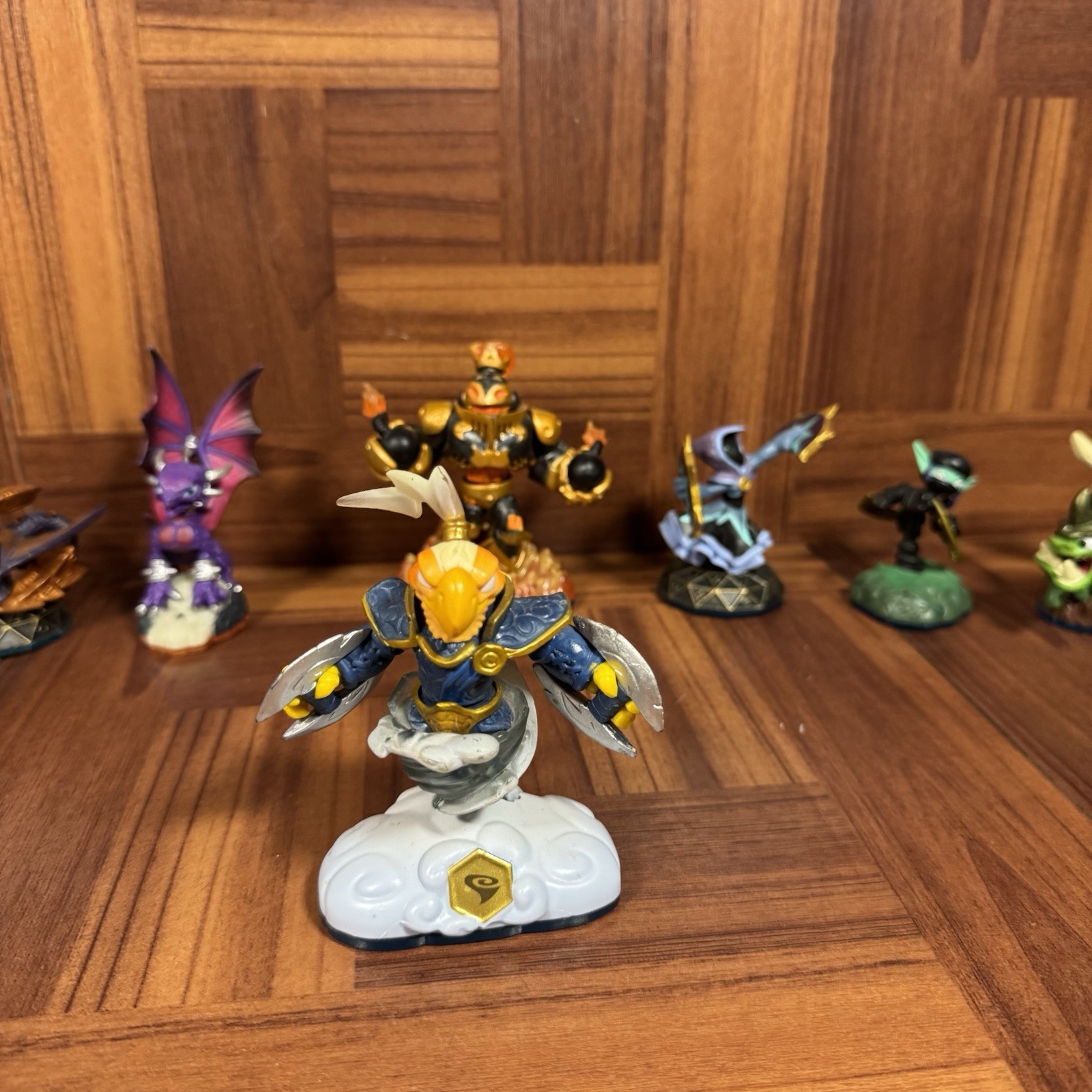 Skylanders Giants and Spyro’s Adventure Figure Bundle Lot Of 10