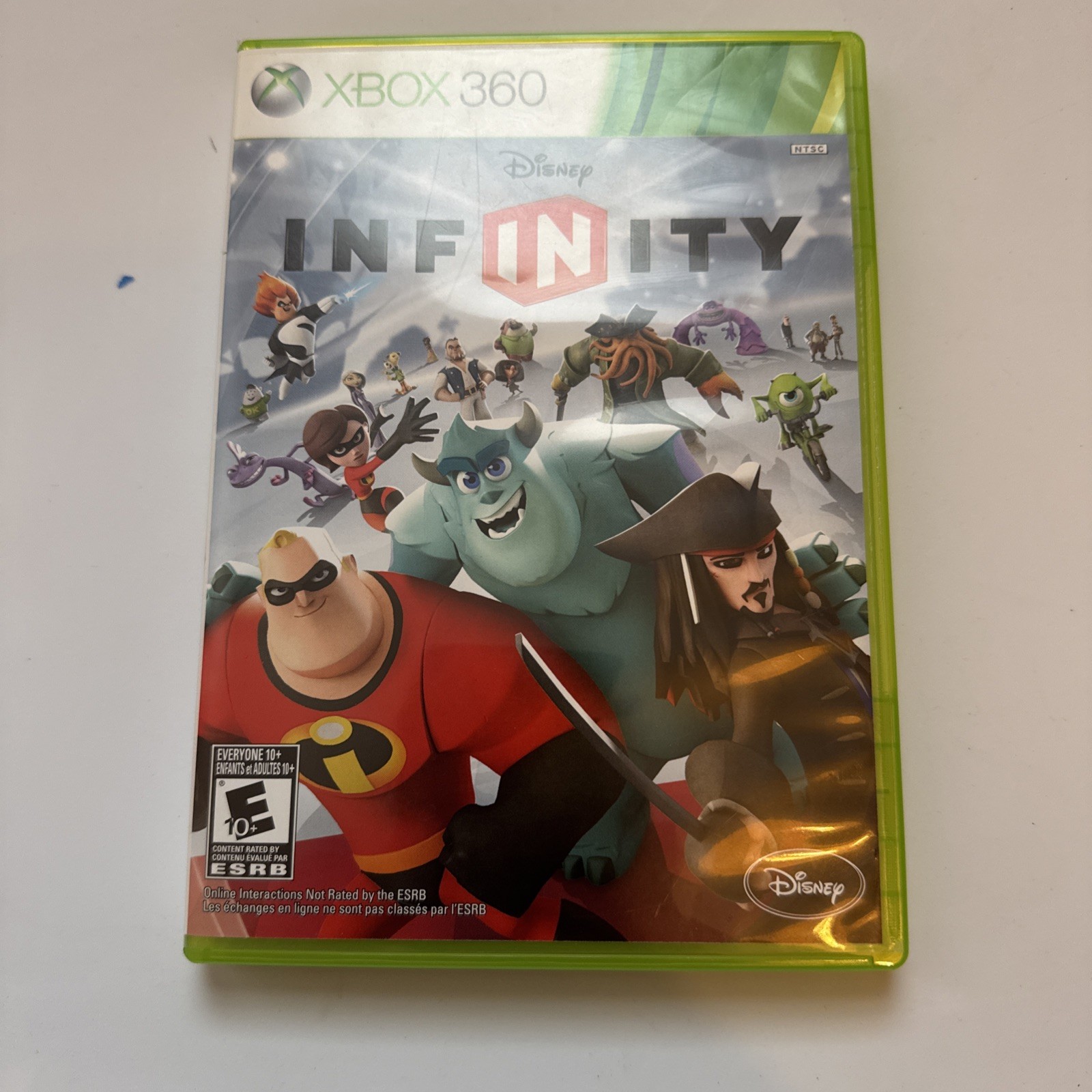 Disney Infinity 1.0 Bundle Xbox 360 Game, Base, Figures, Play Sets & Power Discs