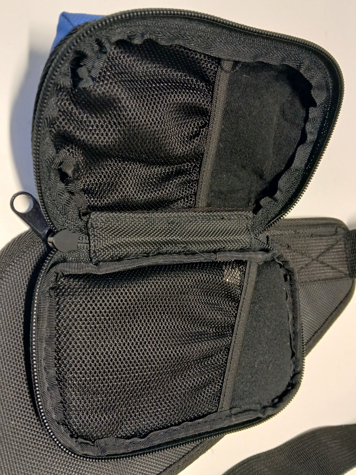 Vintage Nintendo Game Boy Advance Storage Case Cross Body Bag/ Fanny Pack Blue