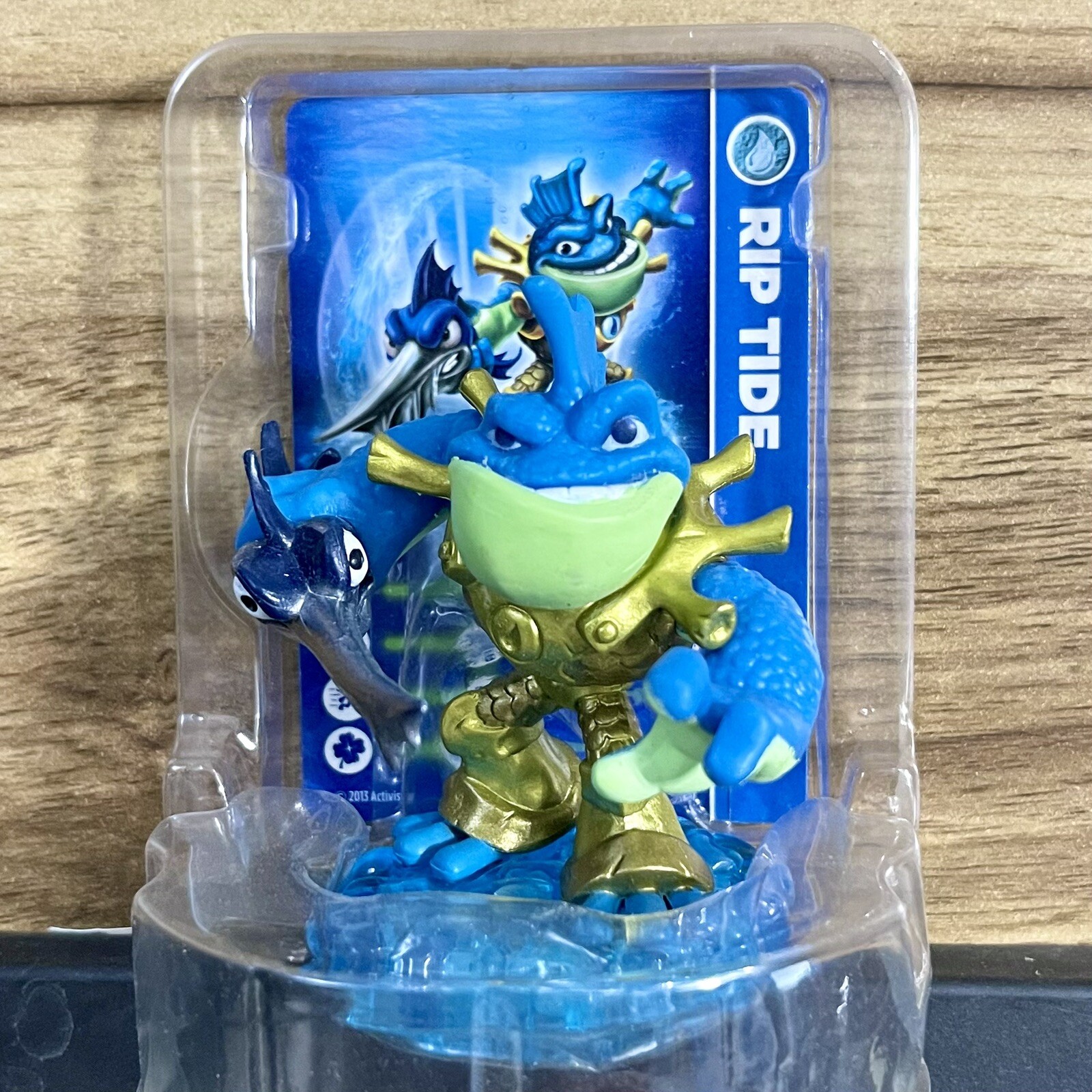 Skylanders Swap Force Rip Tide Character Pack New In Partial Packaging
