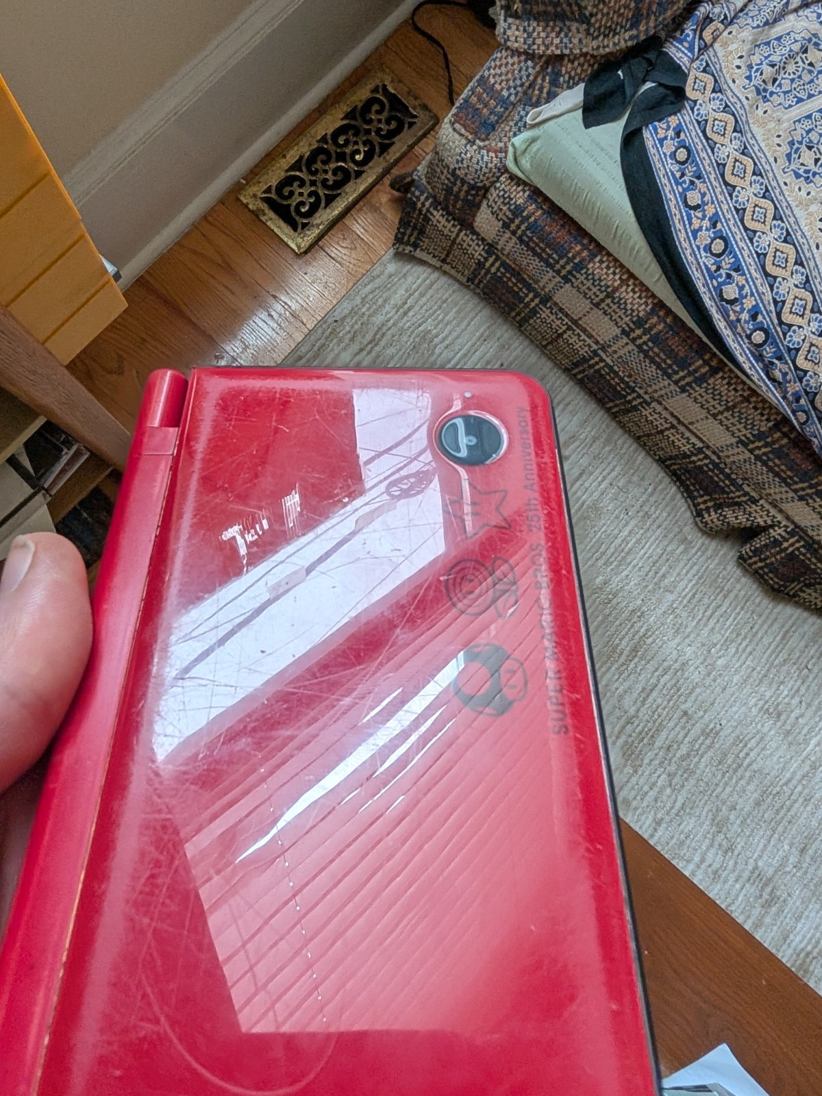 Nintendo DSi XL Super Mario Bros 25th Anniversary Edition Red