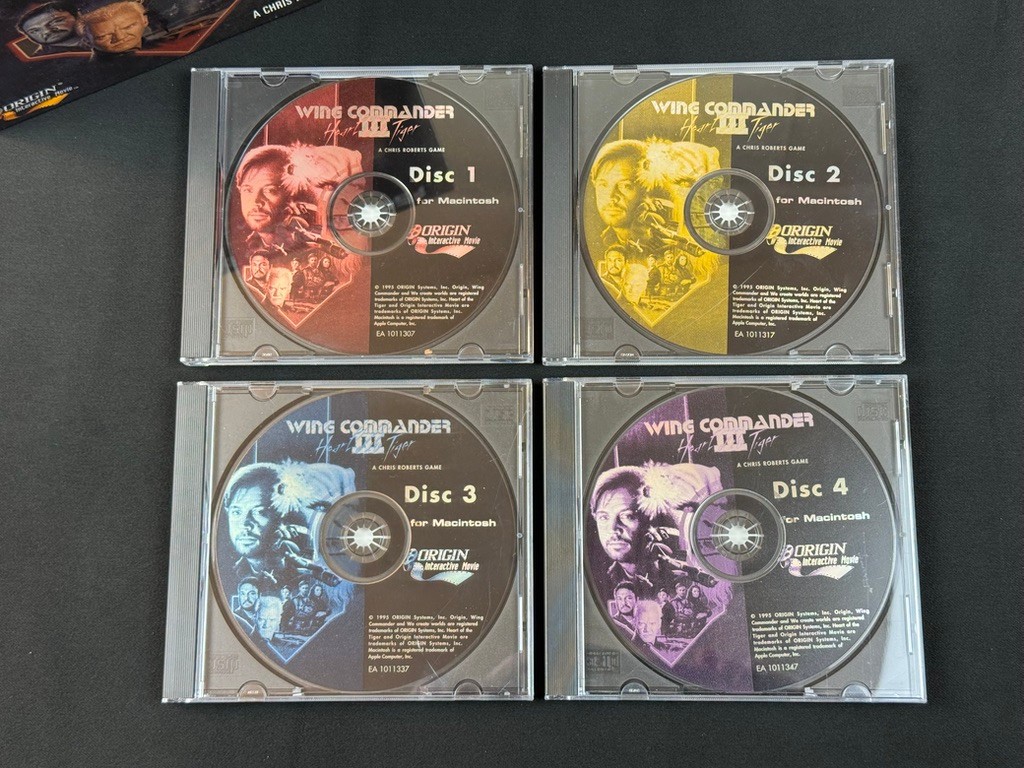 Wing Commander III: Heart of the Tiger ~ Macintosh 1995 ~ all discs with manual
