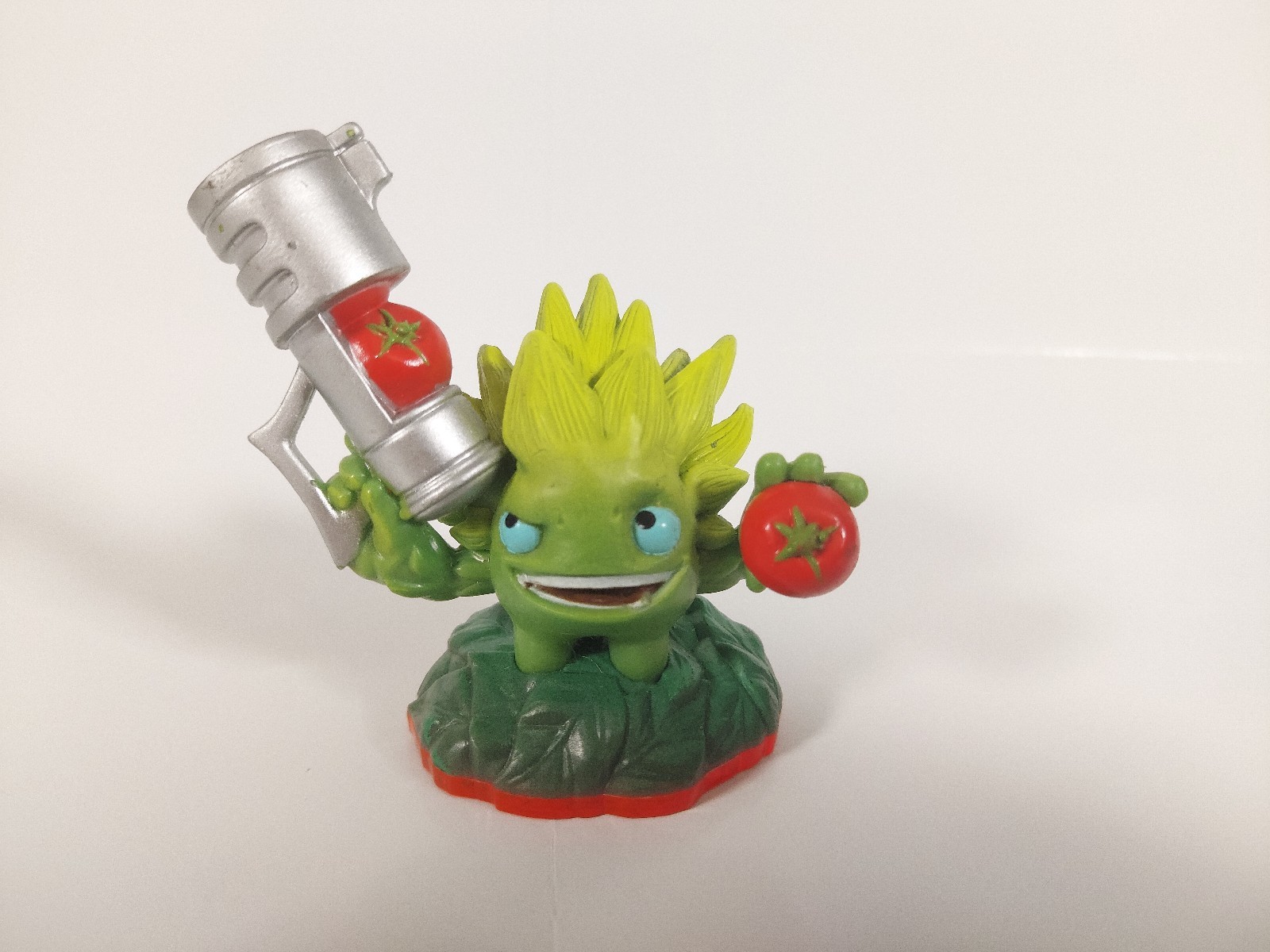 Skylanders Trap Team Figures ● Bushwhack • Food Fight • Snap Shot ● Activision