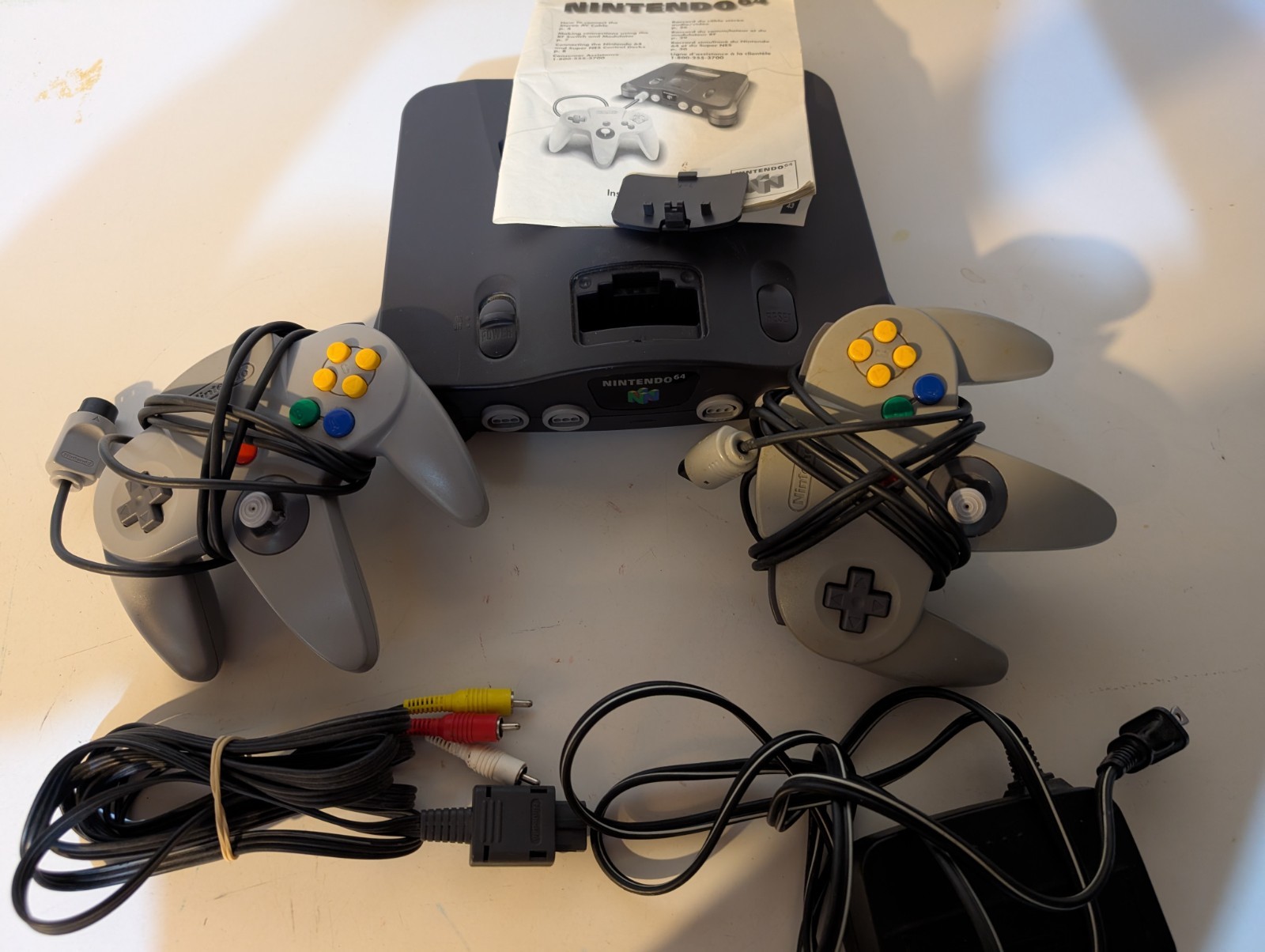 Nintendo 64 N64 Original System Console With 2 Original Controllers & Cords!