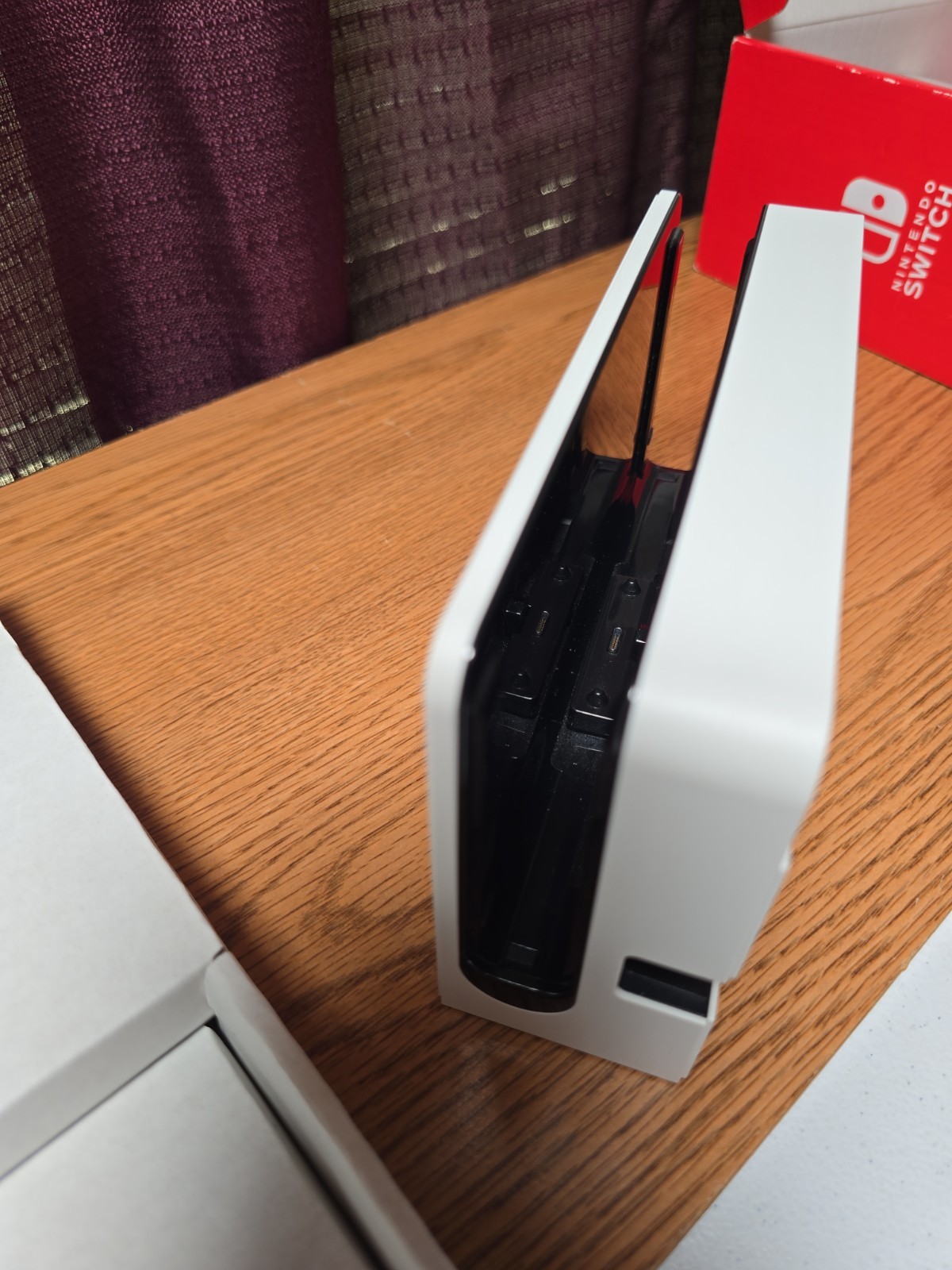Nintendo Switch OLED Model HEG-001 Handheld Console – 64GB – White