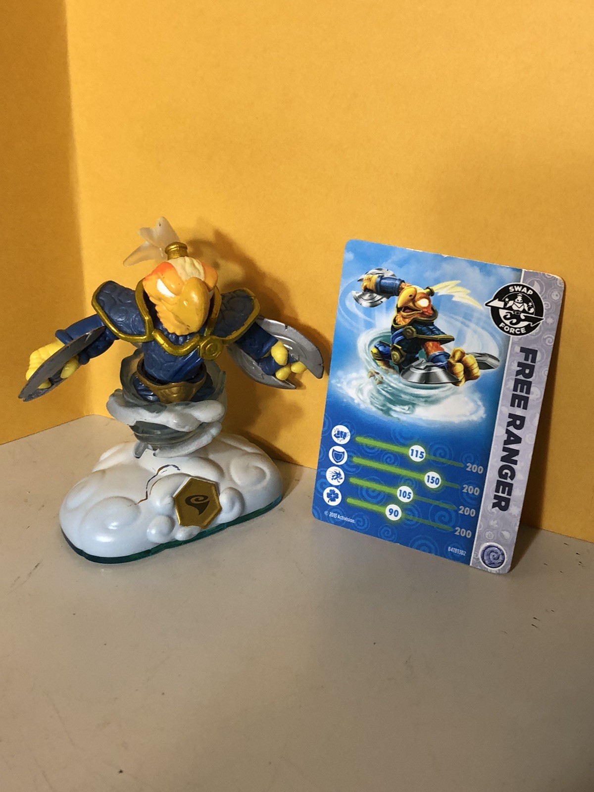 SKYLANDERS 2 SWAP FORCE & 1 BATTLECAST -FREE RANGER, RATTLE SNAKE & STEALTH ELF