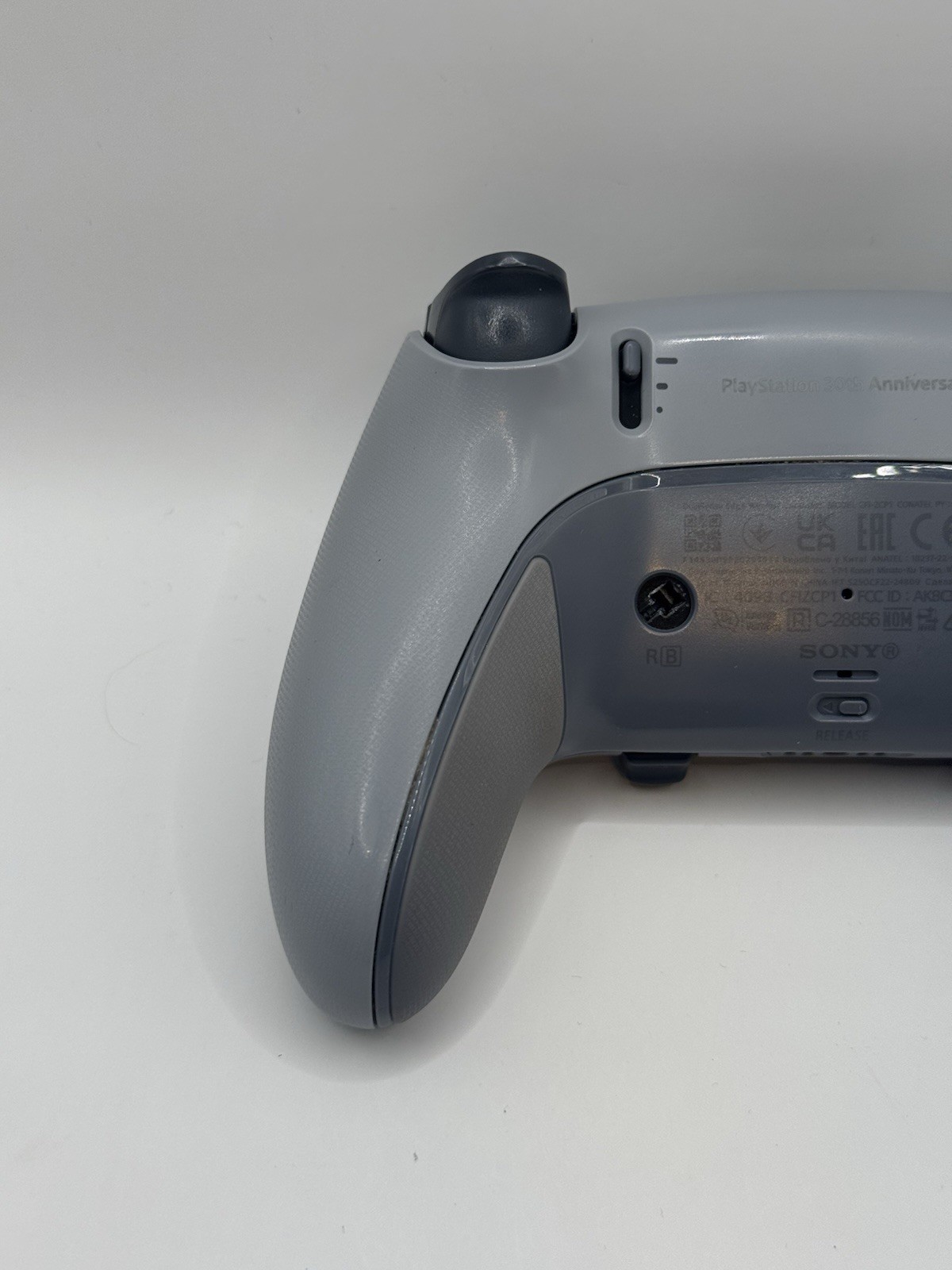 PS5 DualSense Edge Wireless Controller 30th Anniversary Limited Edition
