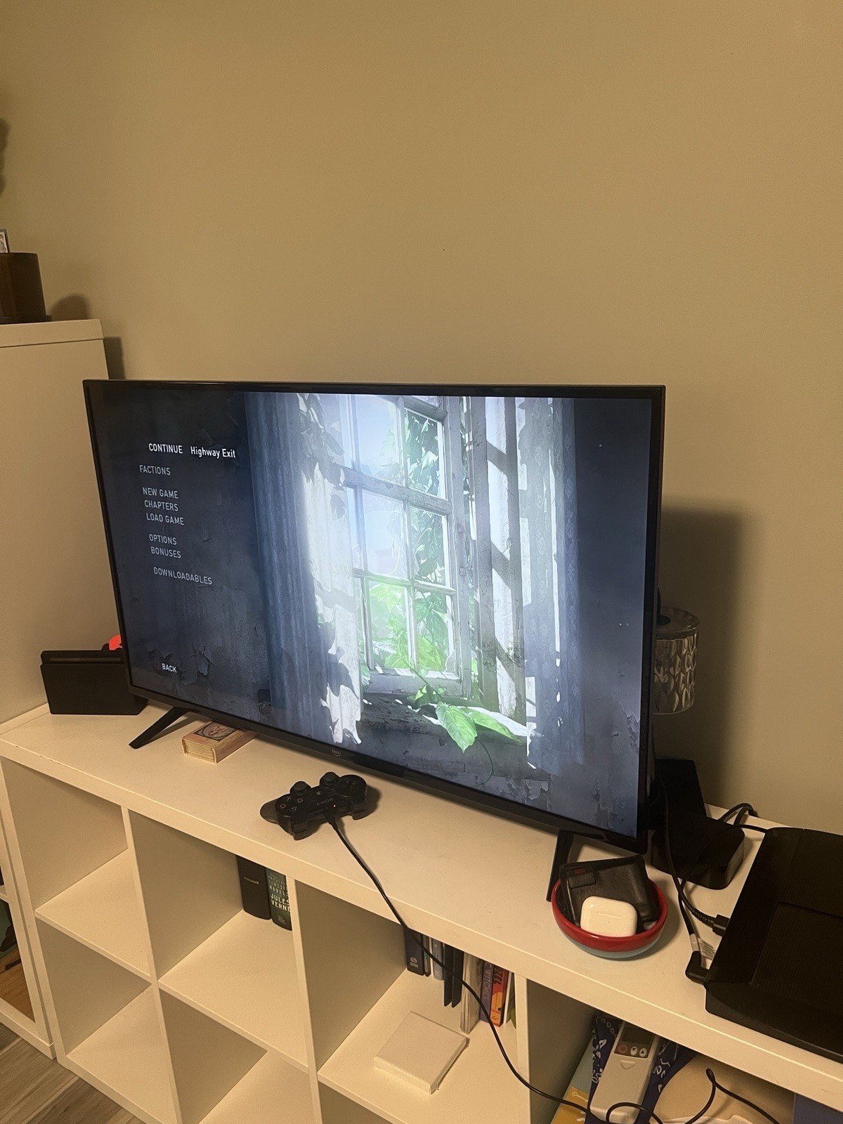 Sony PlayStation 3 Black Console HDMI – Dishonored and Last of Us