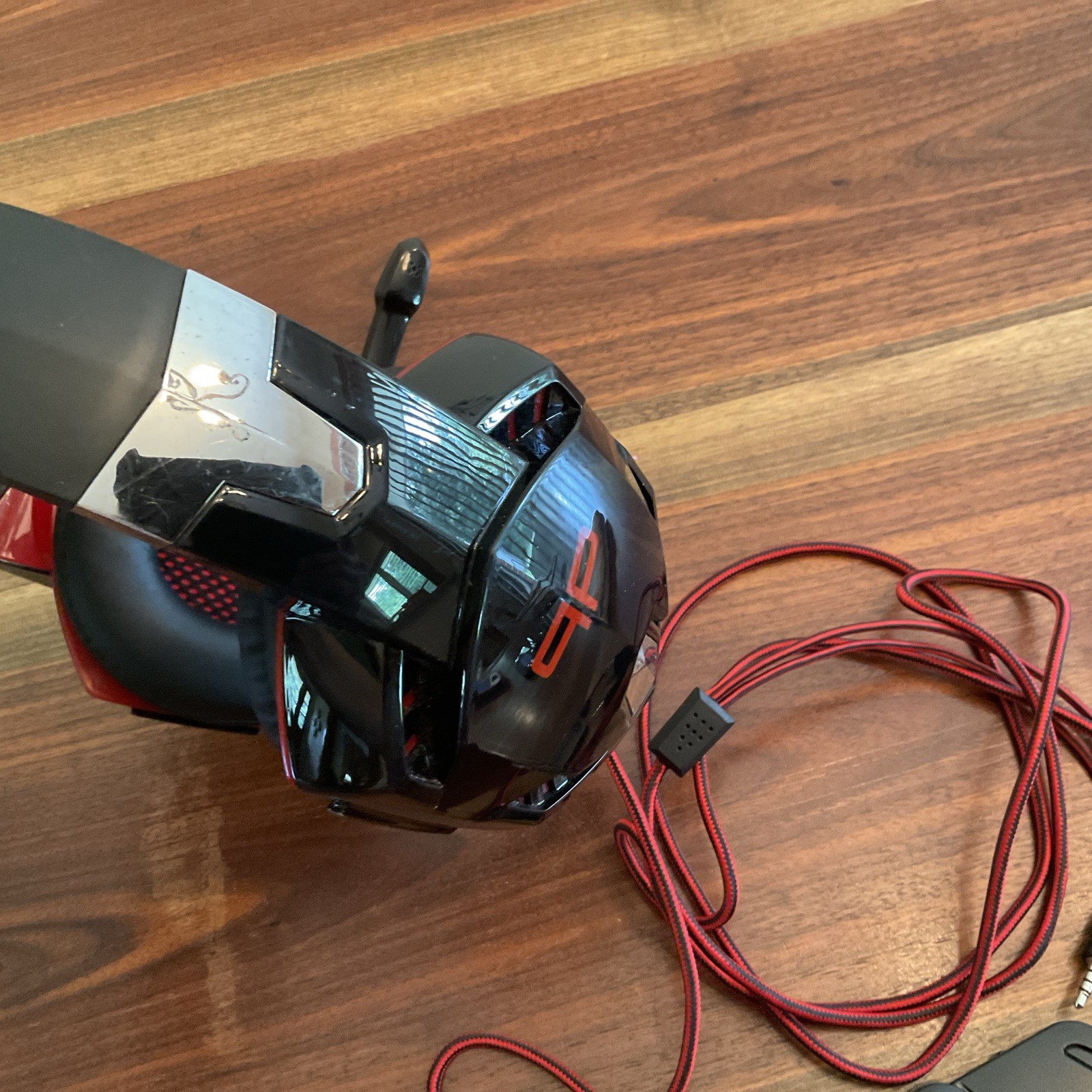 Alpha Elite PGHAERED Red And Black Headset