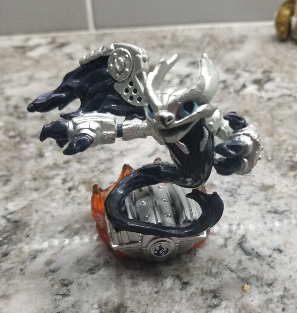 Skylanders Superchargers Characters and Vehicles – (Good Quality)