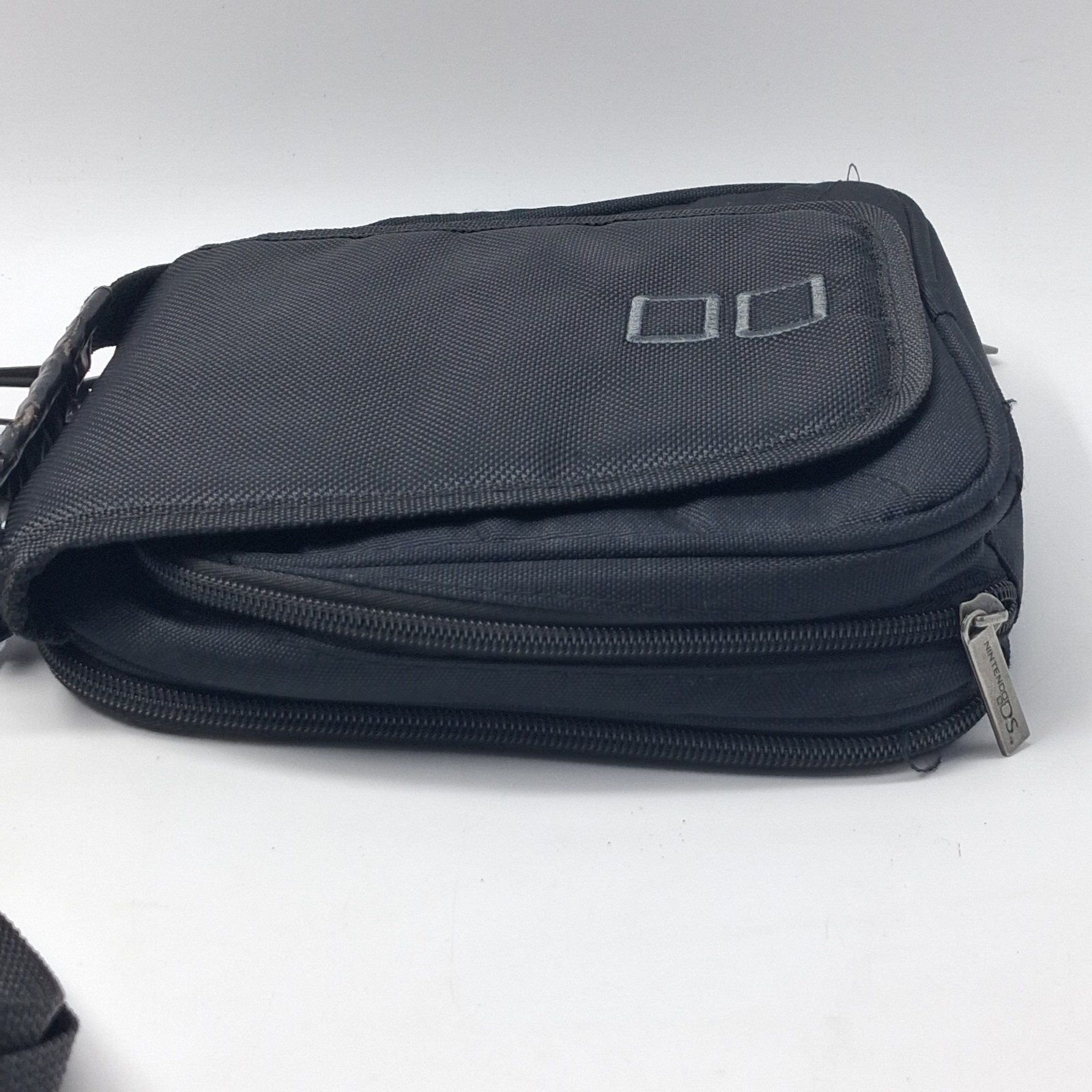 Nintendo DS 2DS 3DS Carrying Case Travel Bag With Strap Holds 20 Games +