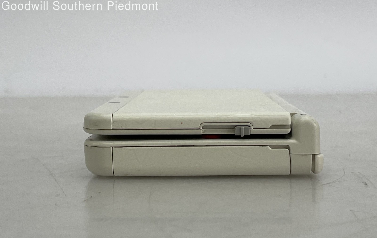 New Nintendo 3DS Mario Black Friday US Handheld Game Console – White – Tested