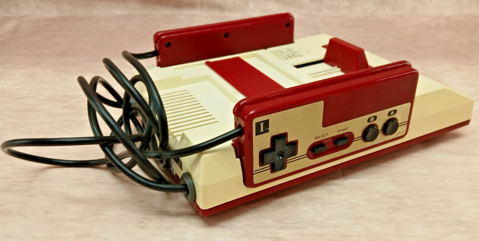 Nintendo Famicom Family Computer HVC-001 Boxed 5V Power Mod Console Tested