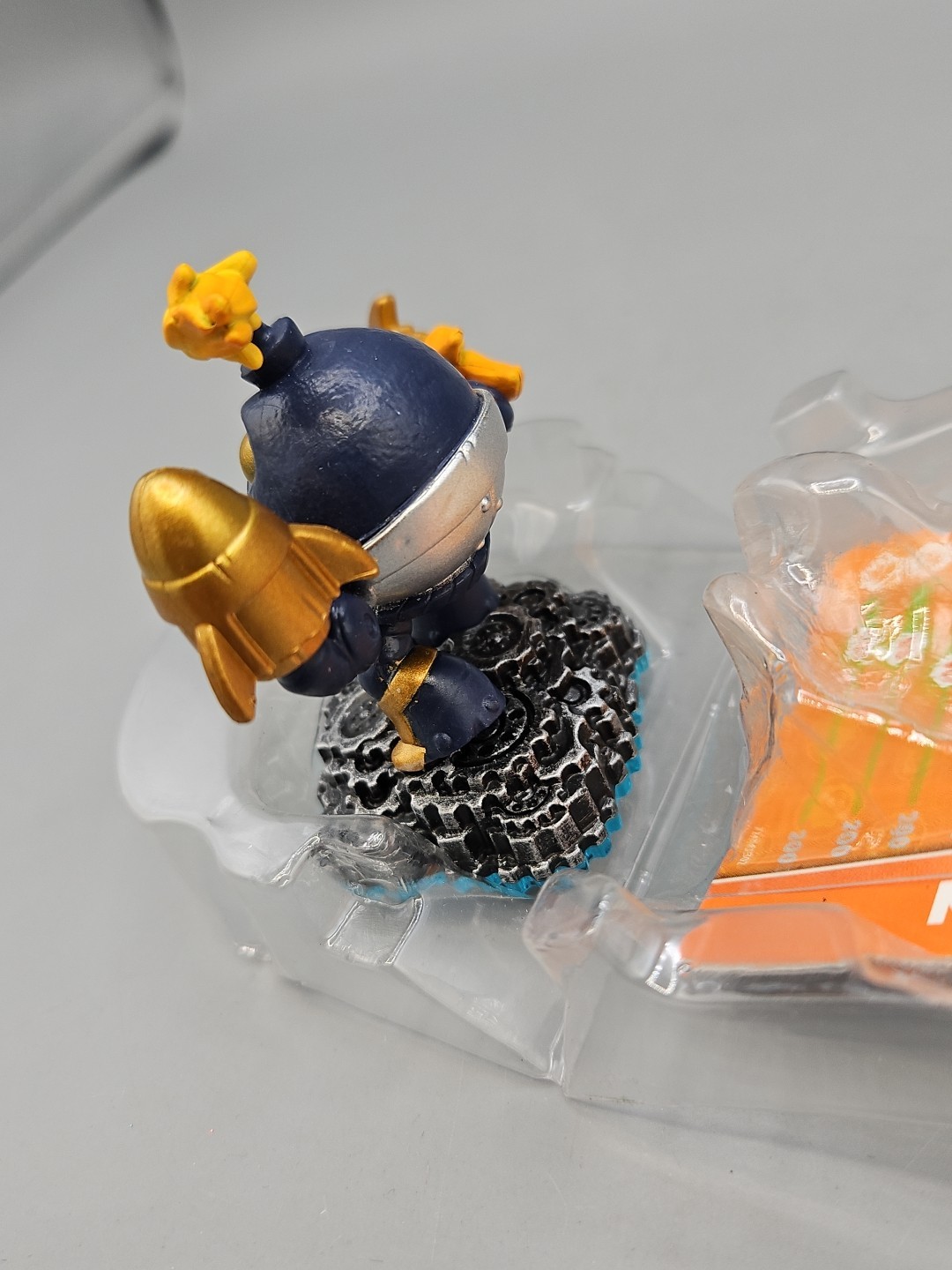 Skylanders: Swap Force: Countdown Figure Free Shipping