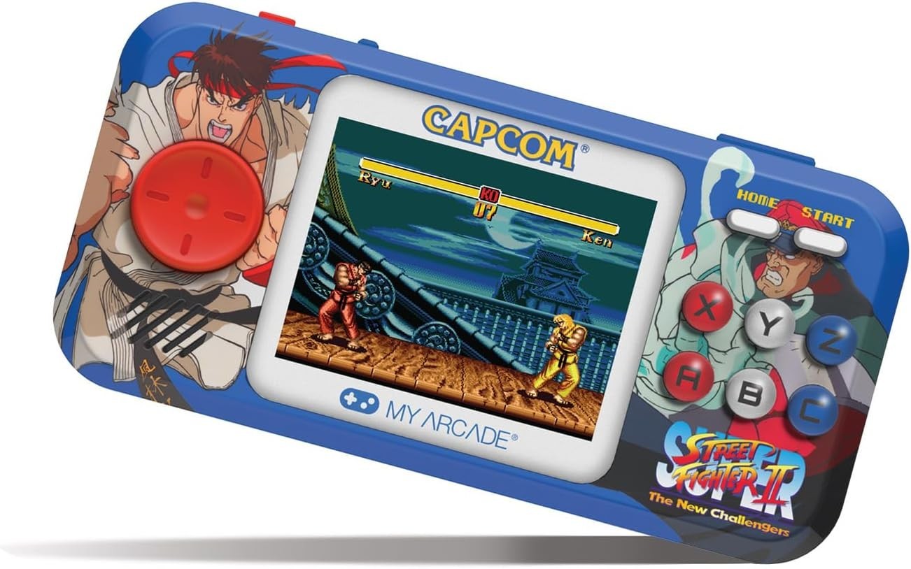 Street Fighter II Retro Handheld: Includes Super Street Fighter II & Champions