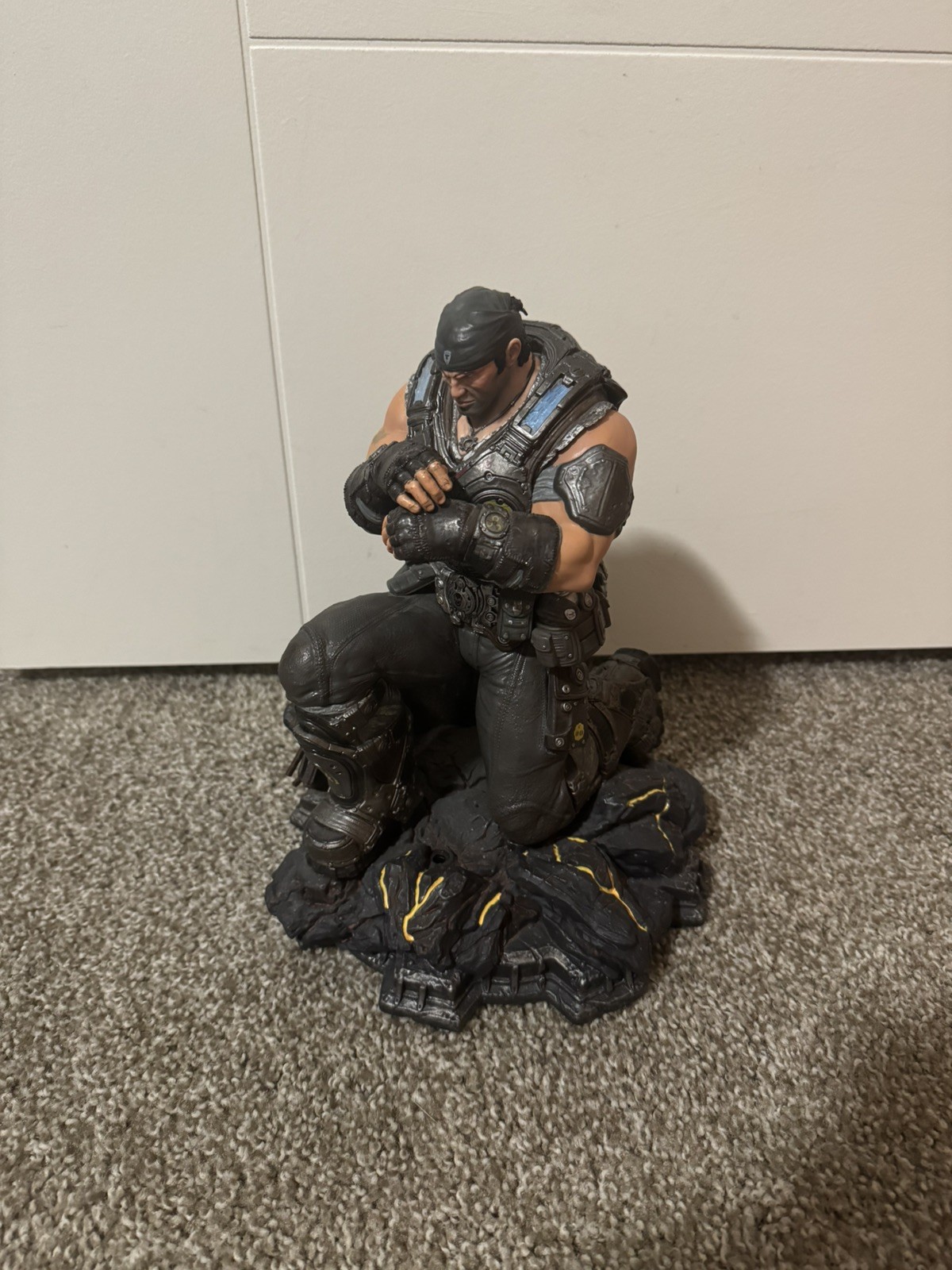 Gears of War 3 MARCUS FENIX Collector’s Edition Statue – EUC No Weapon