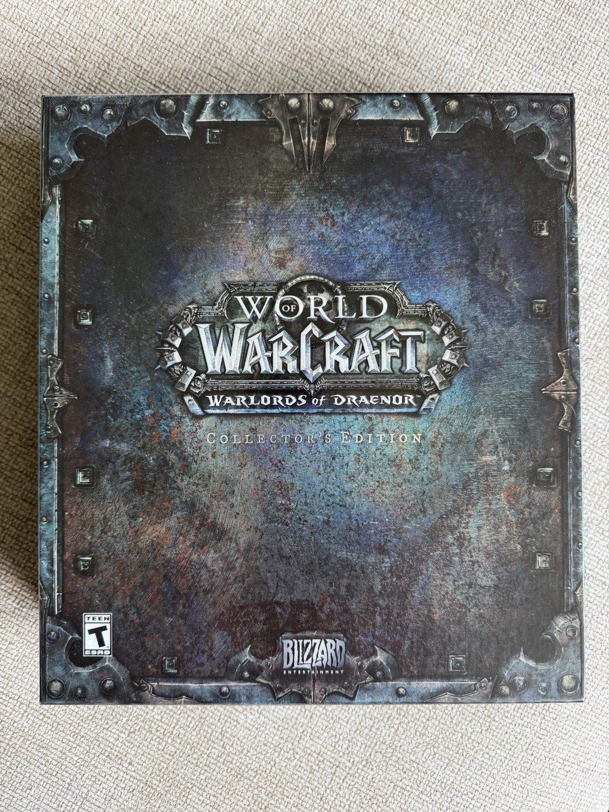 World of Warcraft Warlords of Draenor Collector’s Edition Complete Set