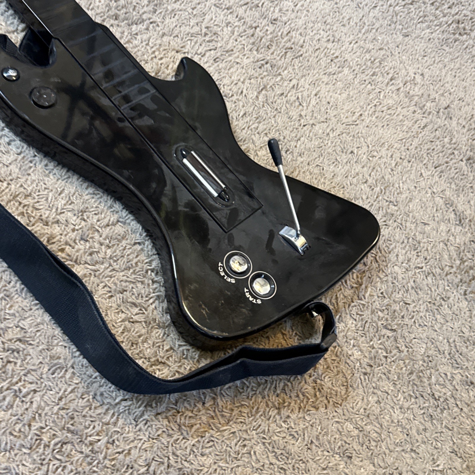Untested Looks Nice PS3 RT3300 React Black Wireless Guitar w/ Strap – No Dongle