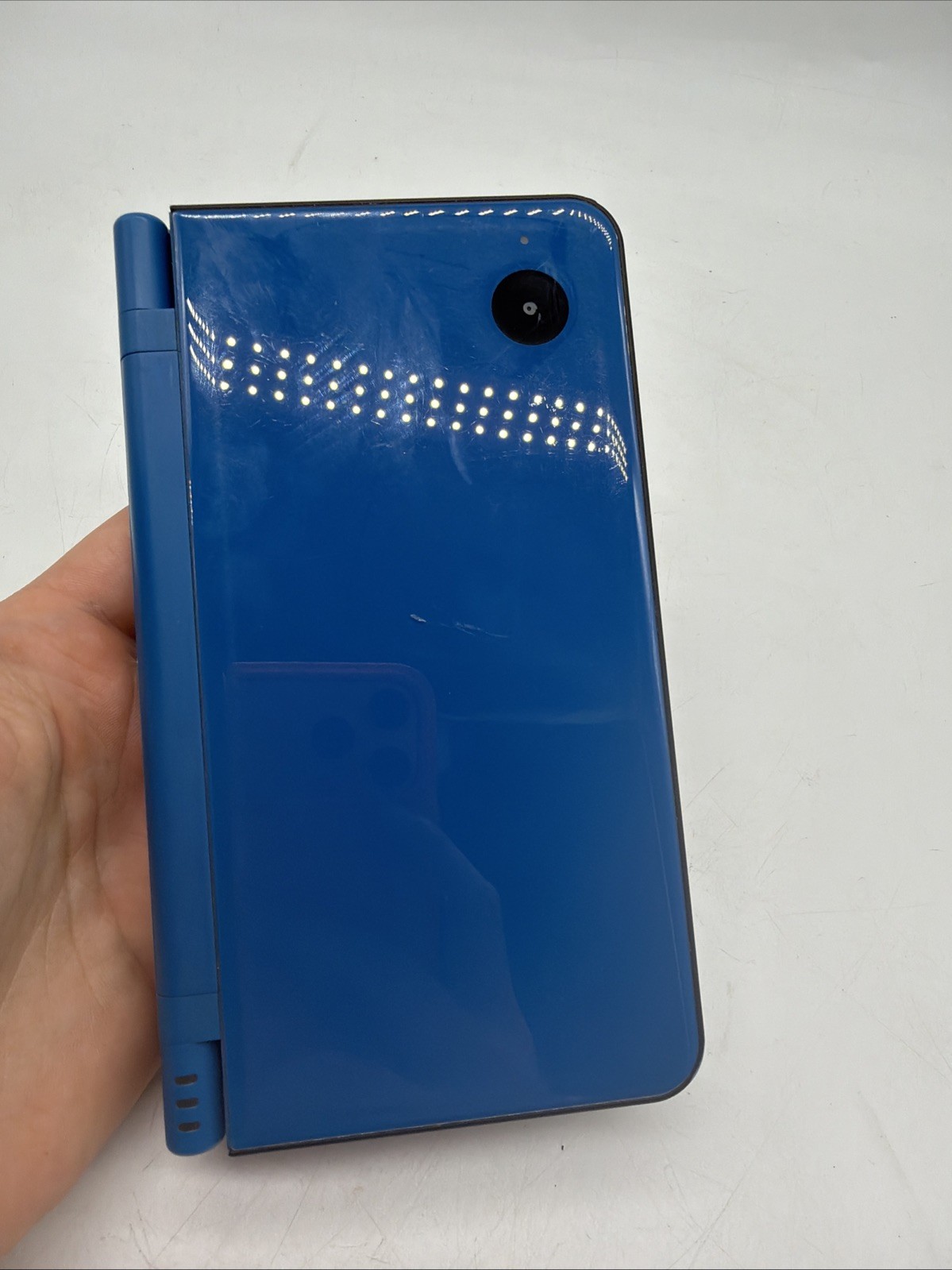Nintendo DSi XL Handheld System – Midnight Blue