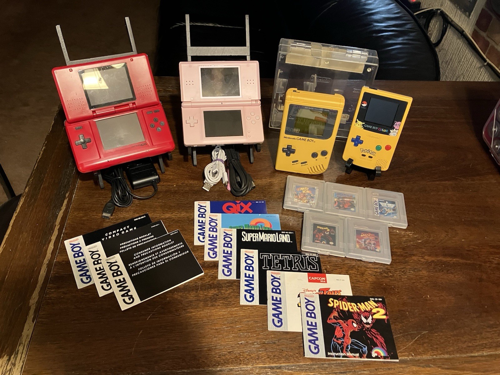 Pokemon Gameboy Color! Yellow Original Gameboy! Ds and DS Lite plus games! Work!