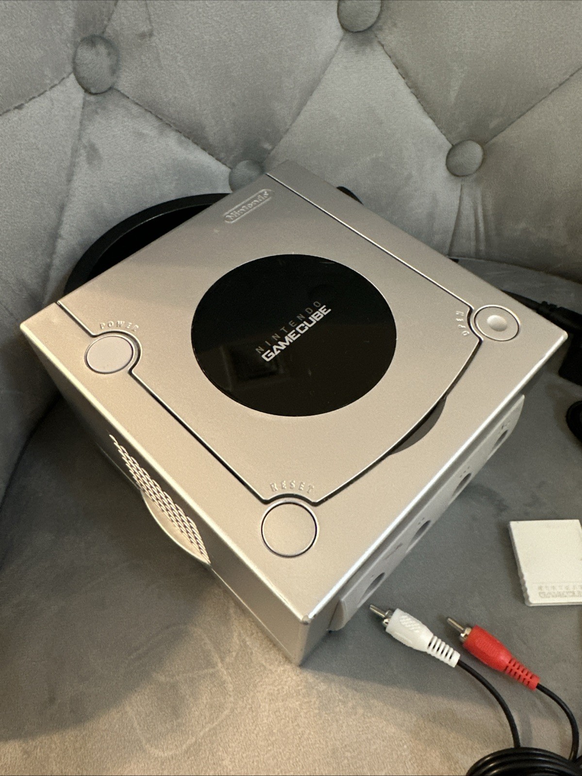 Nintendo GameCube Platinum Silver DOL-001 System Tested + Memory Card & Plugs