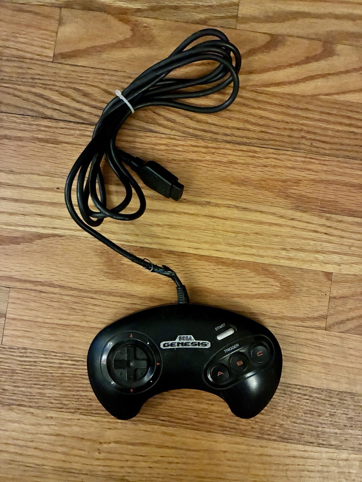 Sega CD Model 1690 + Sega Genesis Model 1601 + 4 Games + 4 Controllers (READ)