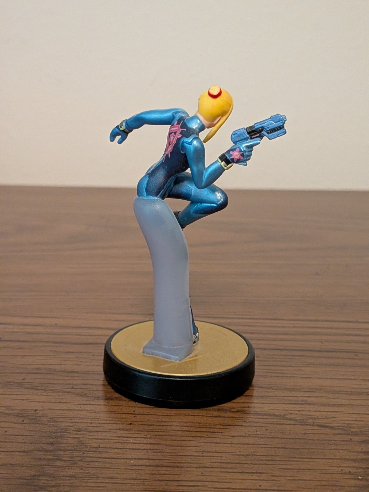 Nintendo Amiibo Figure Zero Suit Samus Super Smash Bros Metroid Series