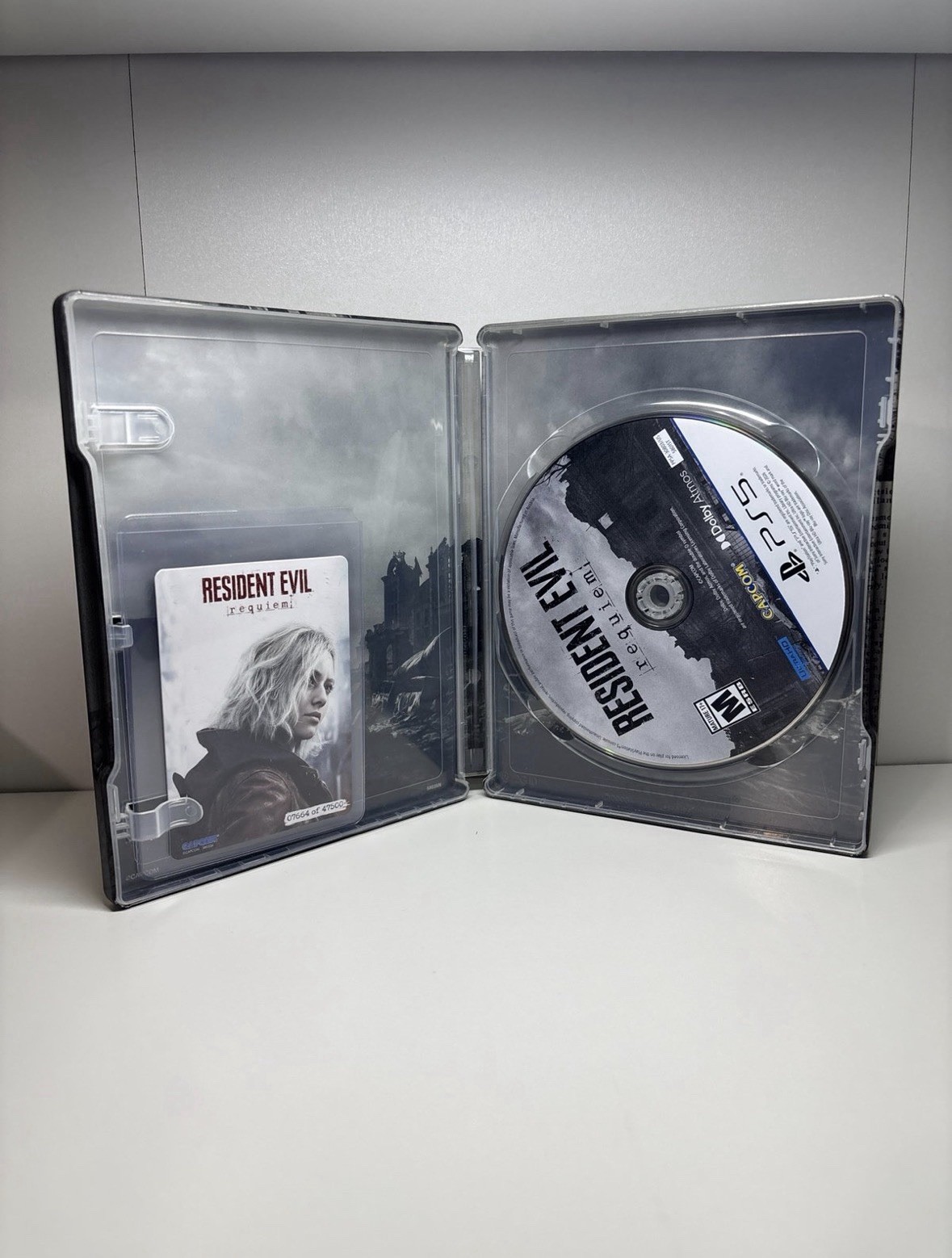 Capcom Resident Evil Requiem Deluxe Edition SteelBook (PS5) Survival Horror