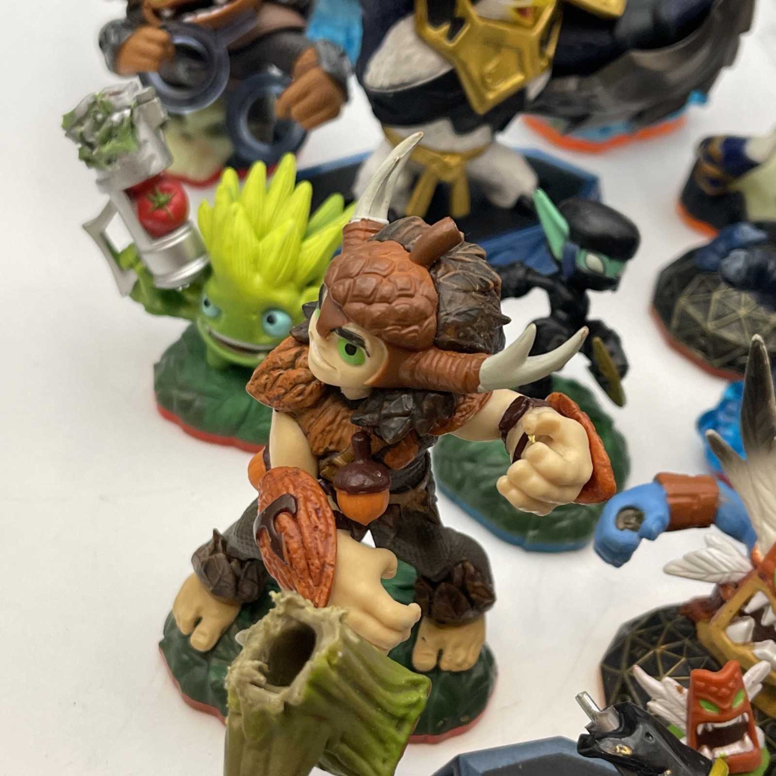 Skylanders Mixed Lot of 45 Figures Spyro, Giants, Vehicles, Some Damaged