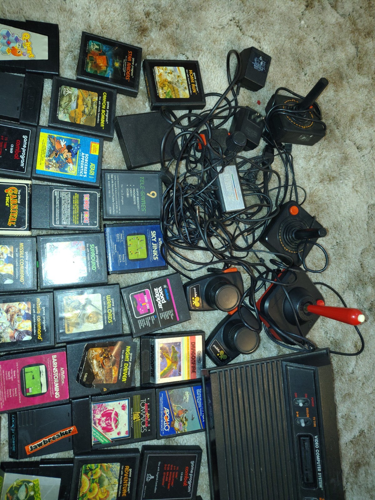 USED UNTESTED Huge Assorted Atari 50+ Video Game Console & Game Lot 80s Joystick