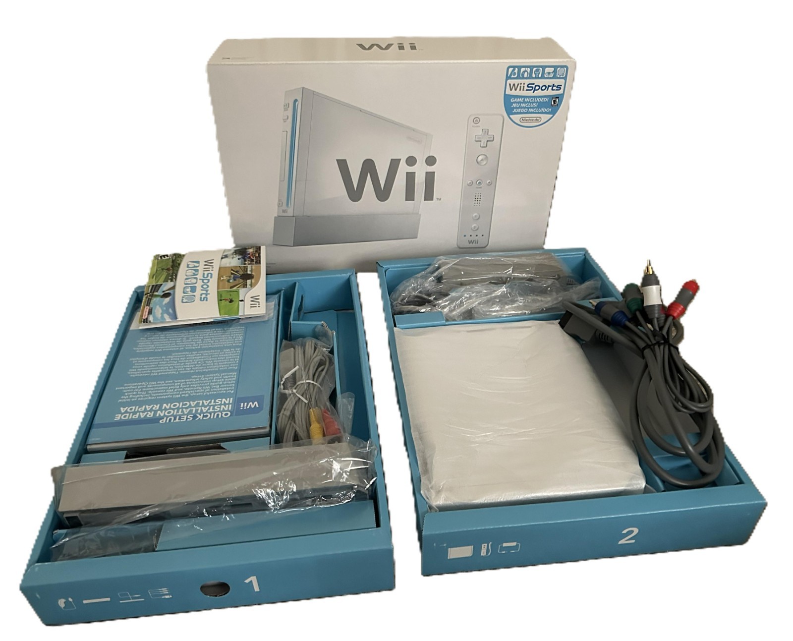 Nintendo Wii Console (White) Bundle + 3 Games
