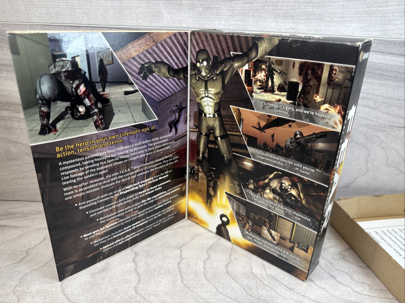 FEAR First Encounter Assault Recon PC DVD ROM Box Manual & Perseus Mandate READ*
