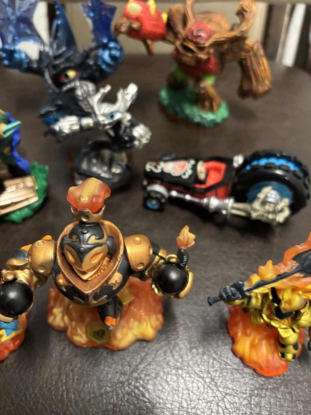 Skylanders Lot Legendary Ignitor Dark Spitfire Hot Dog Crypt Cruiser Tree Rex