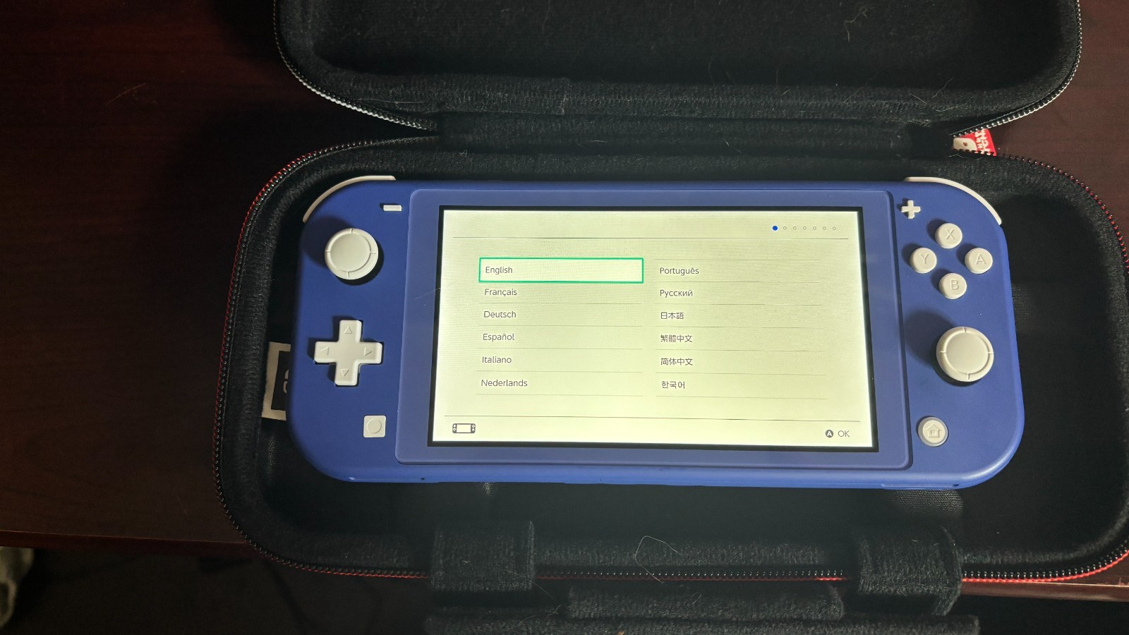 Nintendo Switch light – 32GB + mariokart 8 Deluxe game