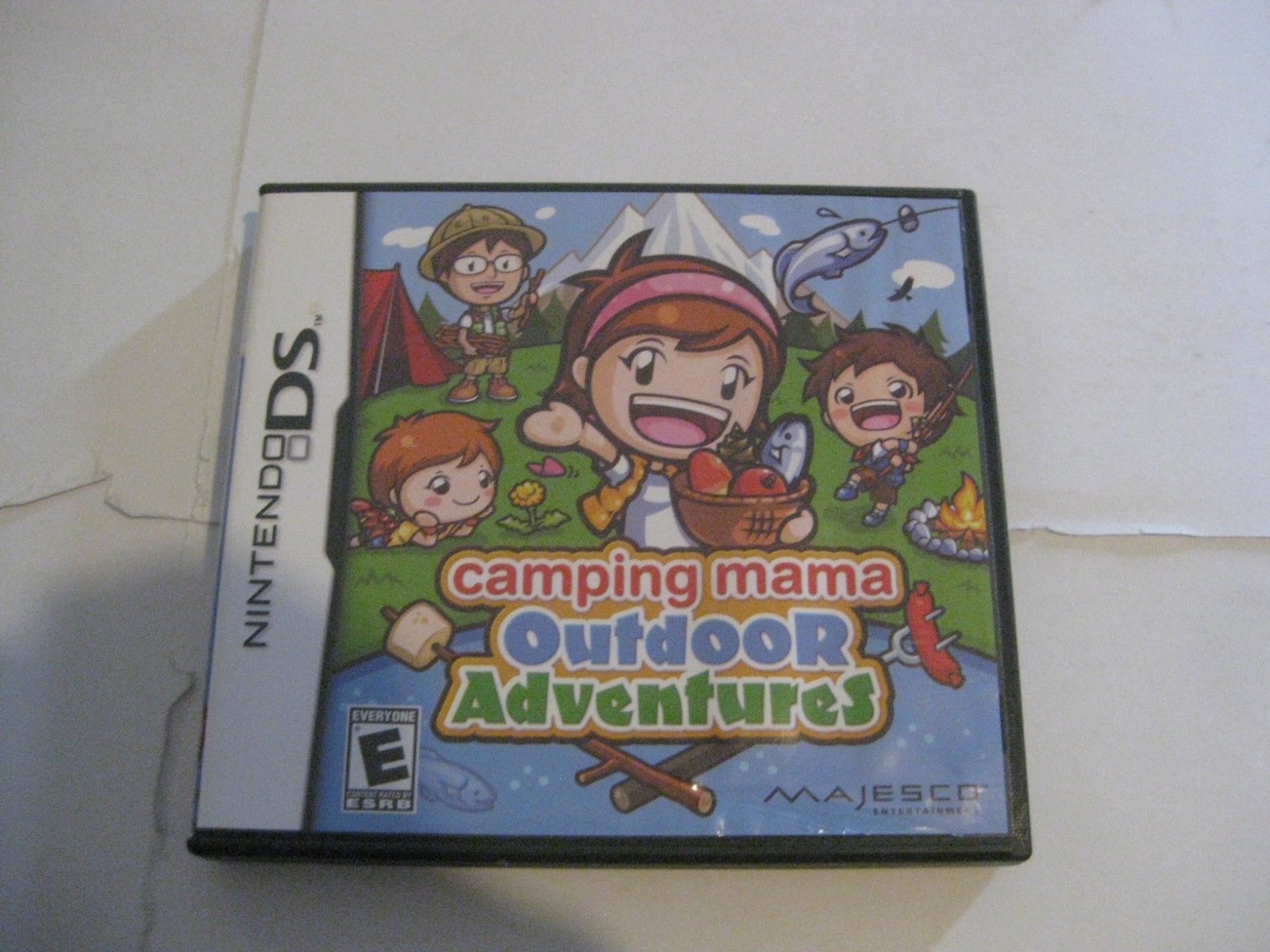 Camping Mama Outdoor Adventures – Nintendo DS, Light Water Damage to Case Art