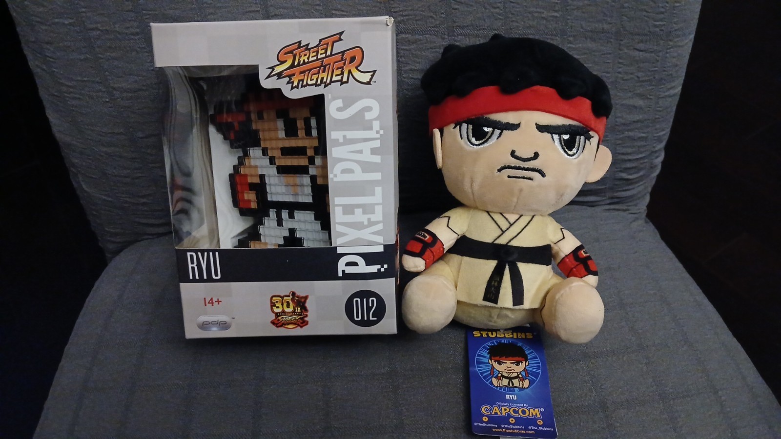 Pixel Pals – Street Fighter – RYU 2017 Capcom Lights & RYU Stubbins Plush