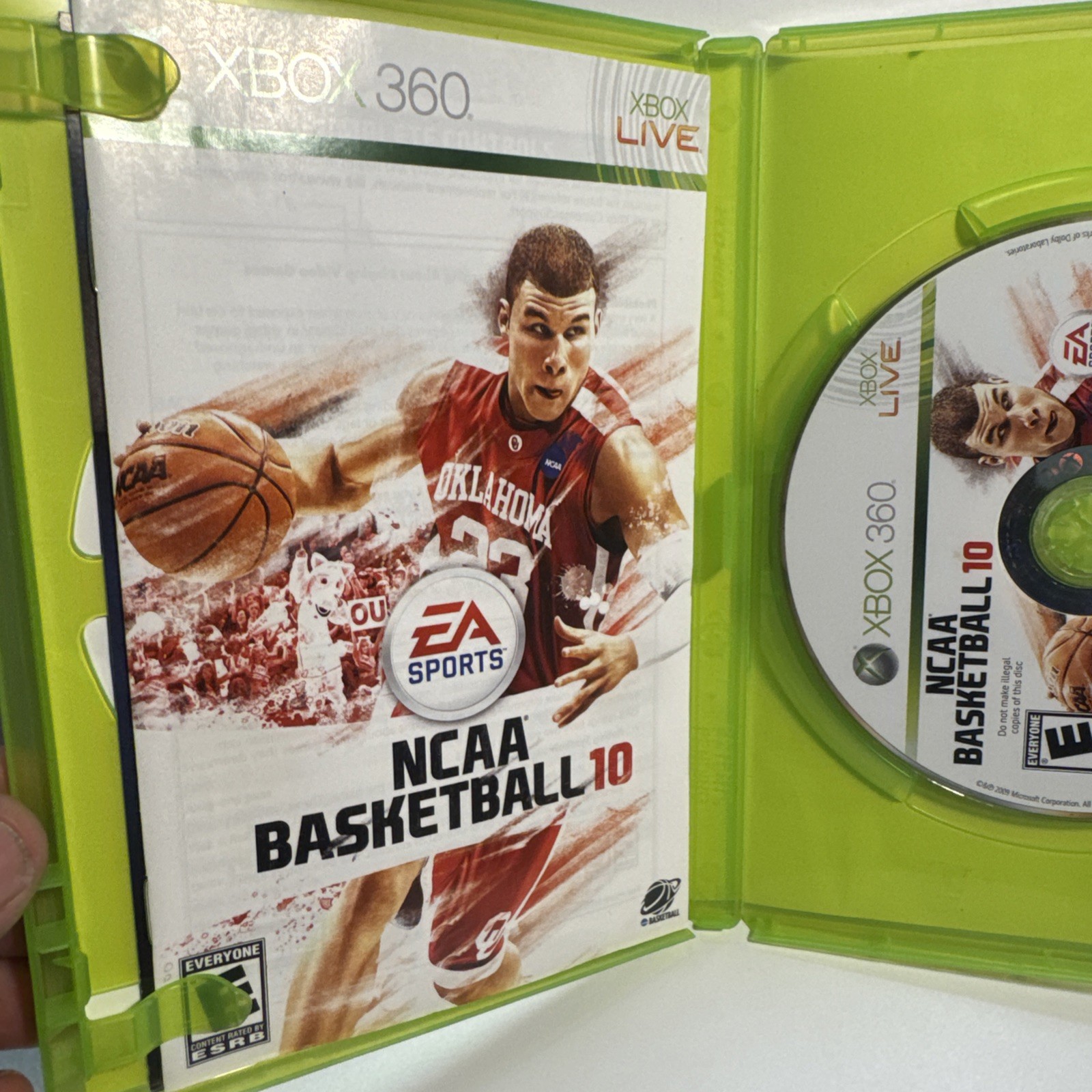 NCAA Basketball 10 Microsoft Xbox 360 CIB Complete – Blake Griffin