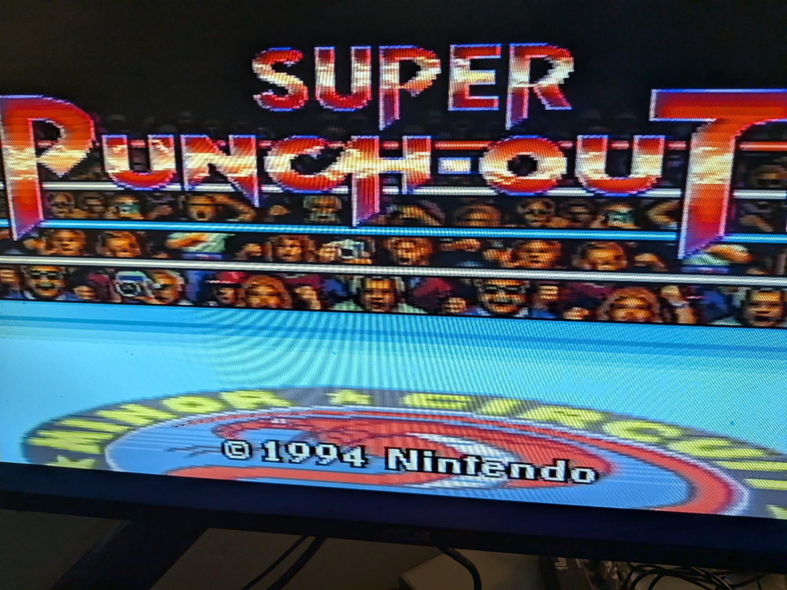 ORIGINAL NINTENDO NES CLASSIC – TWO CONTROLLERS* AV2HDMI ADAPTER* PWR* TESTED*