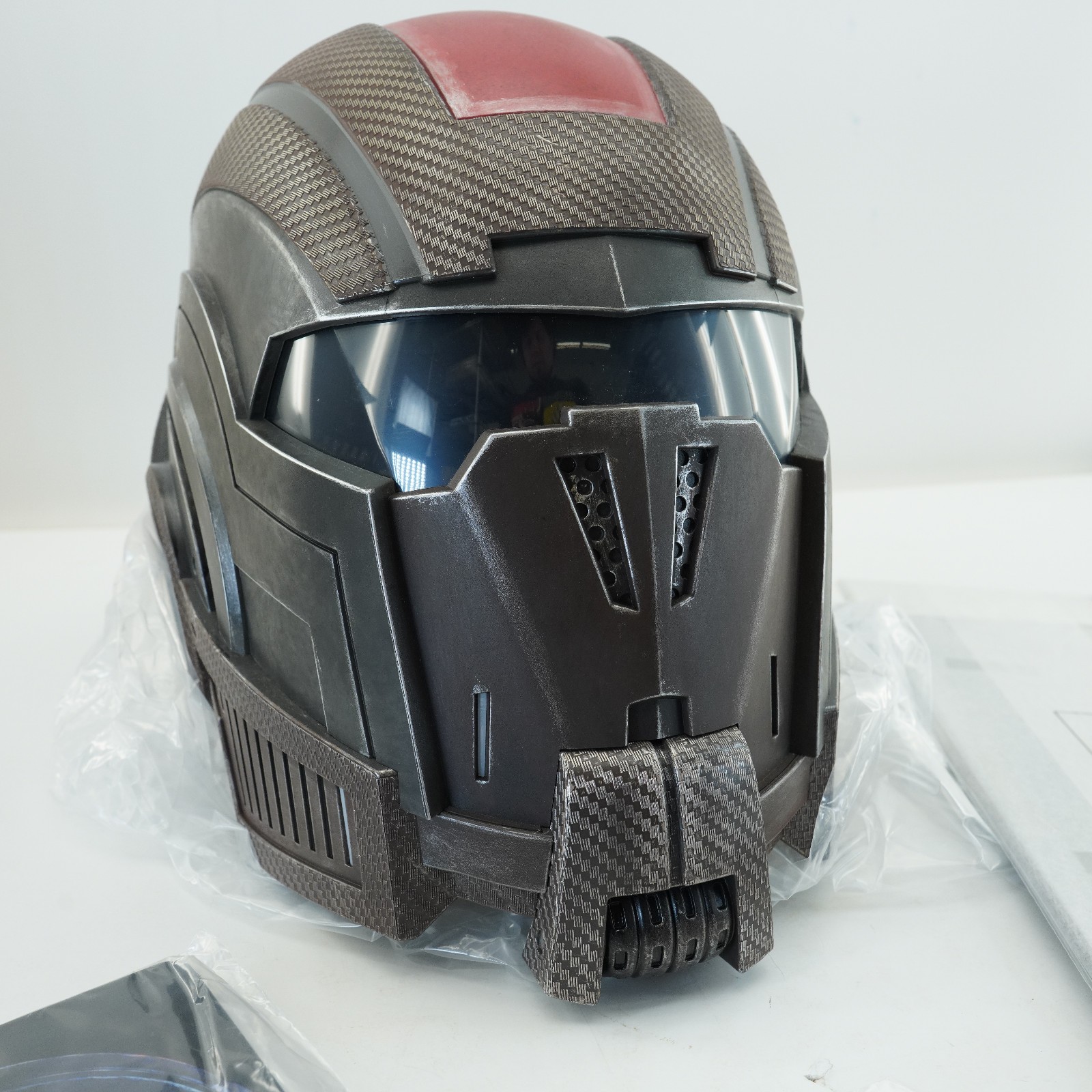 Mass Effect Legendary Cache Collector’s Edition Preowned game helmet