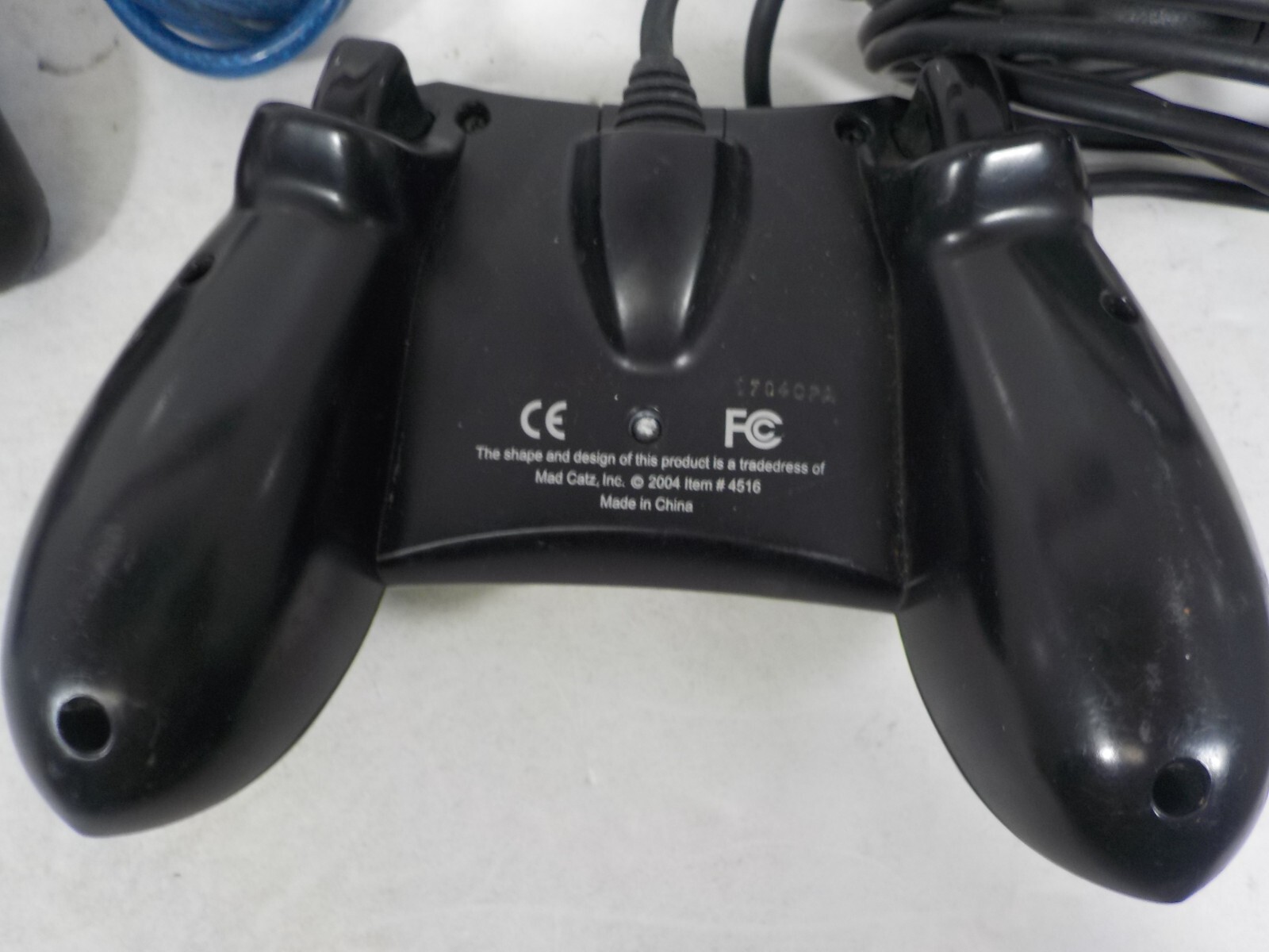 N A129 Mad Catz Third Party Controller Lot of 3 (1 PS1, 1 PS2 &1 Original Xbox)