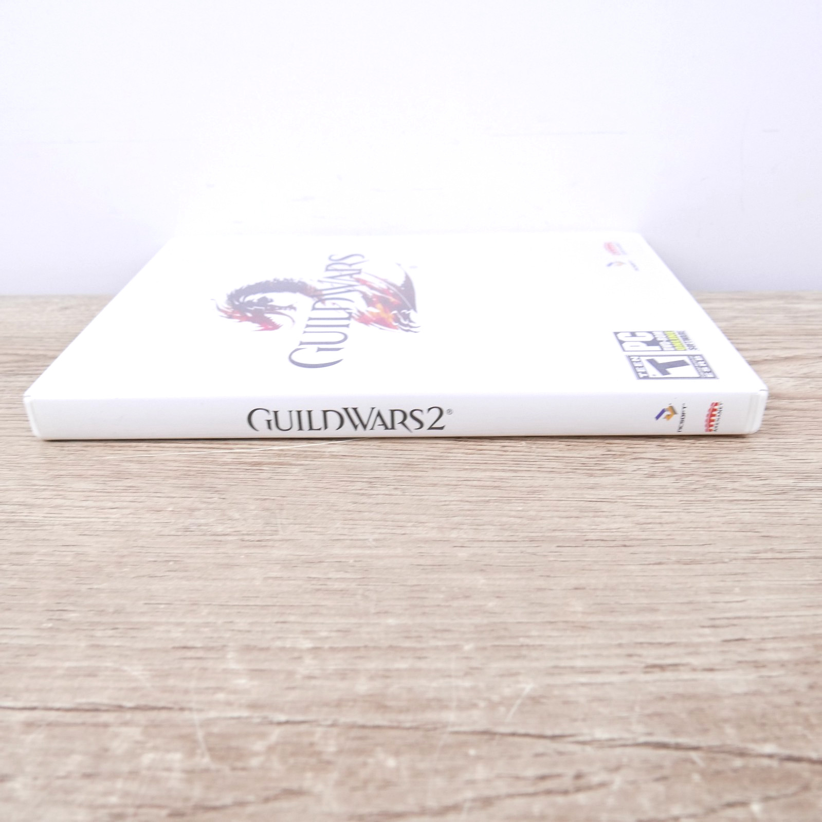 Guild Wars 2 (PC, 2012) 2 Disc With Manual Complete With Product Key