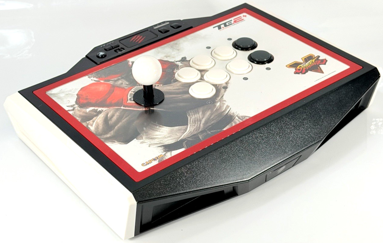 [MAD CATZ] Street Fighter V Arcade Fight Stick Tournament Edition 2+ for PS3/4